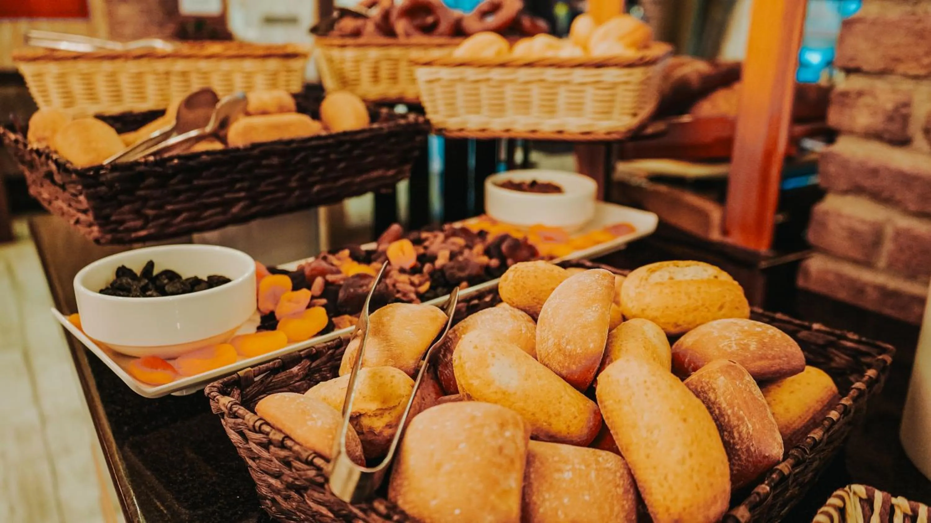 Buffet breakfast in Elgarden Hotel & Spa