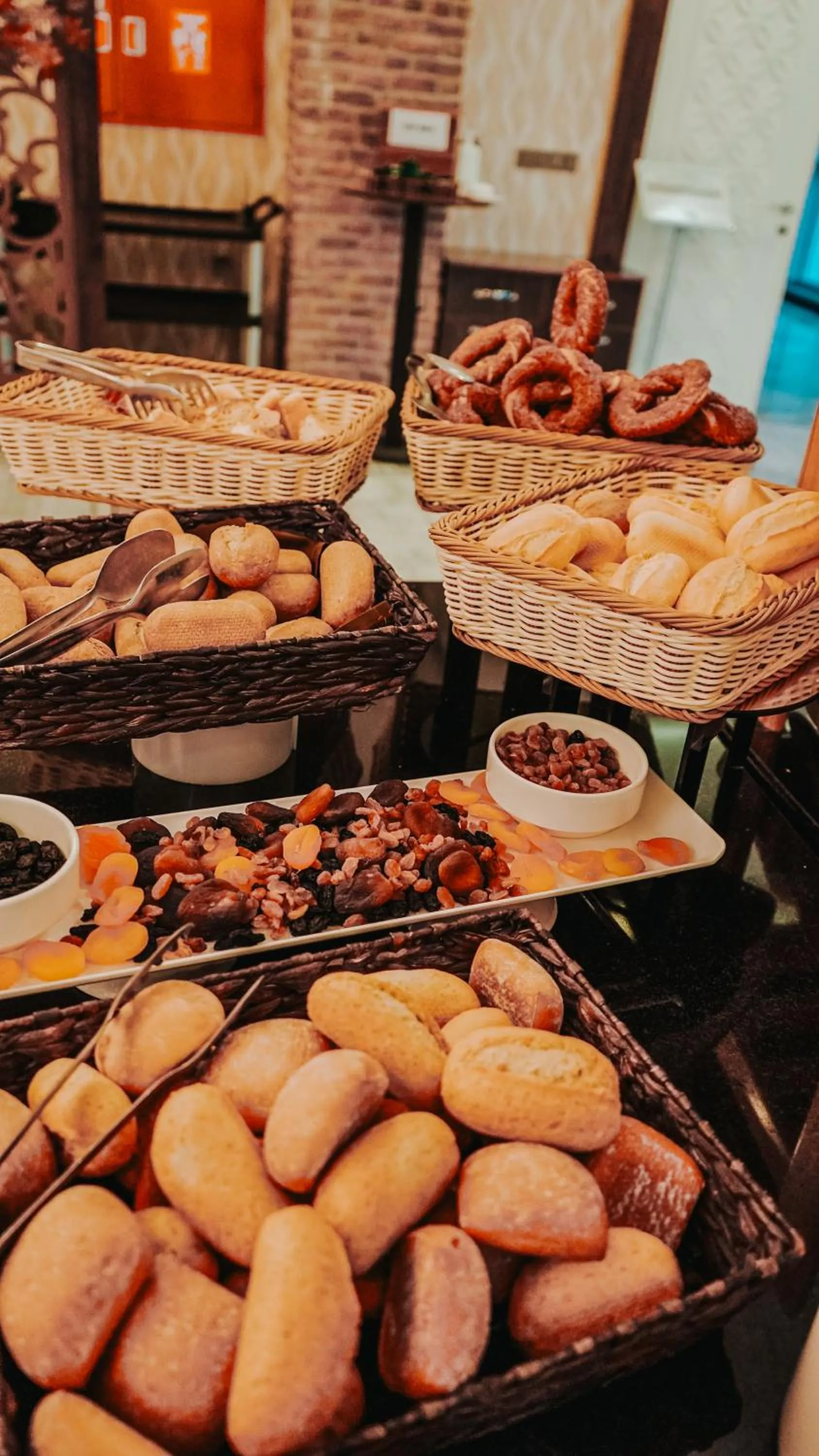 Buffet breakfast in Elgarden Hotel & Spa