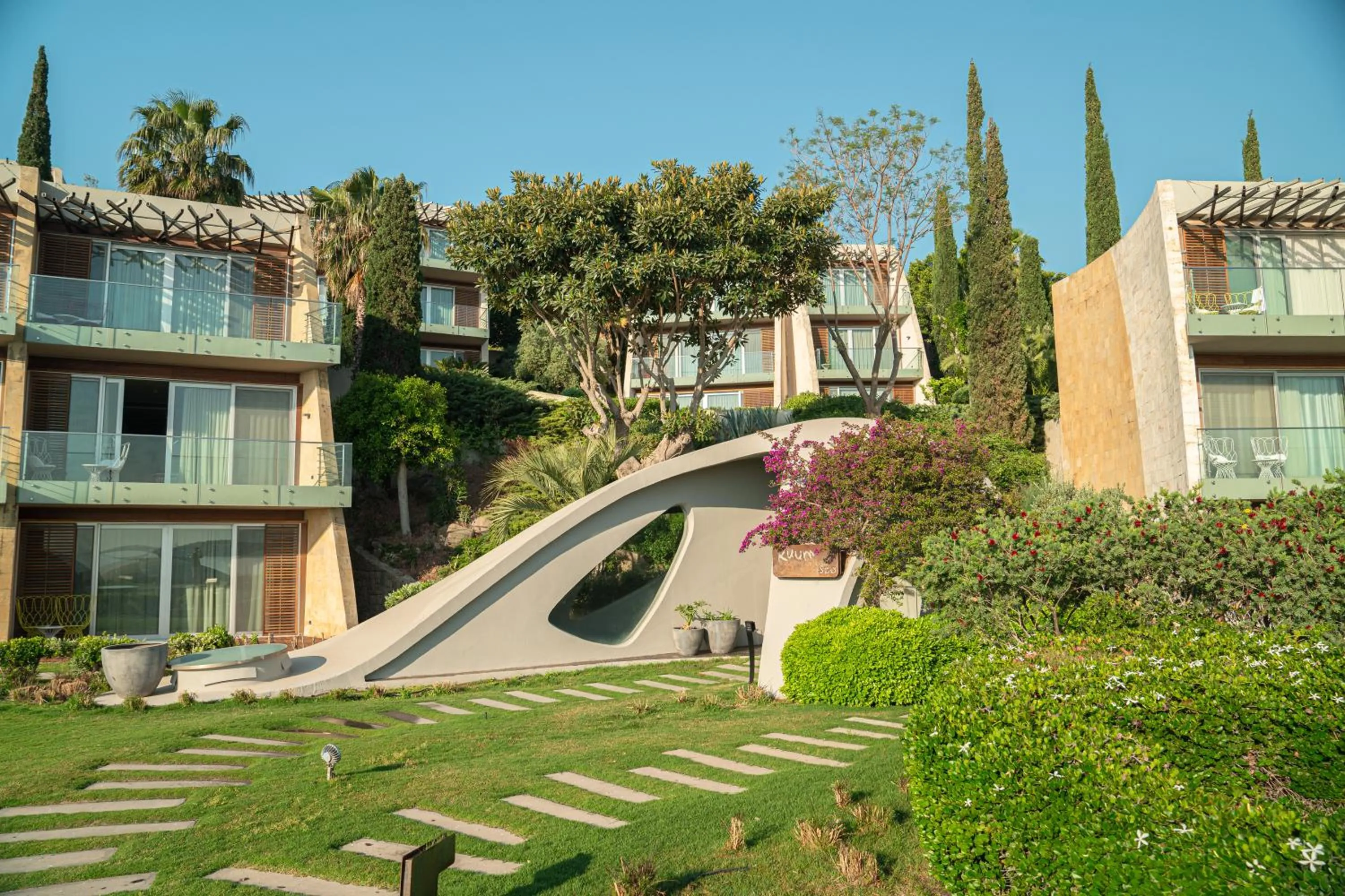 Property building in Kuum Hotel & Spa