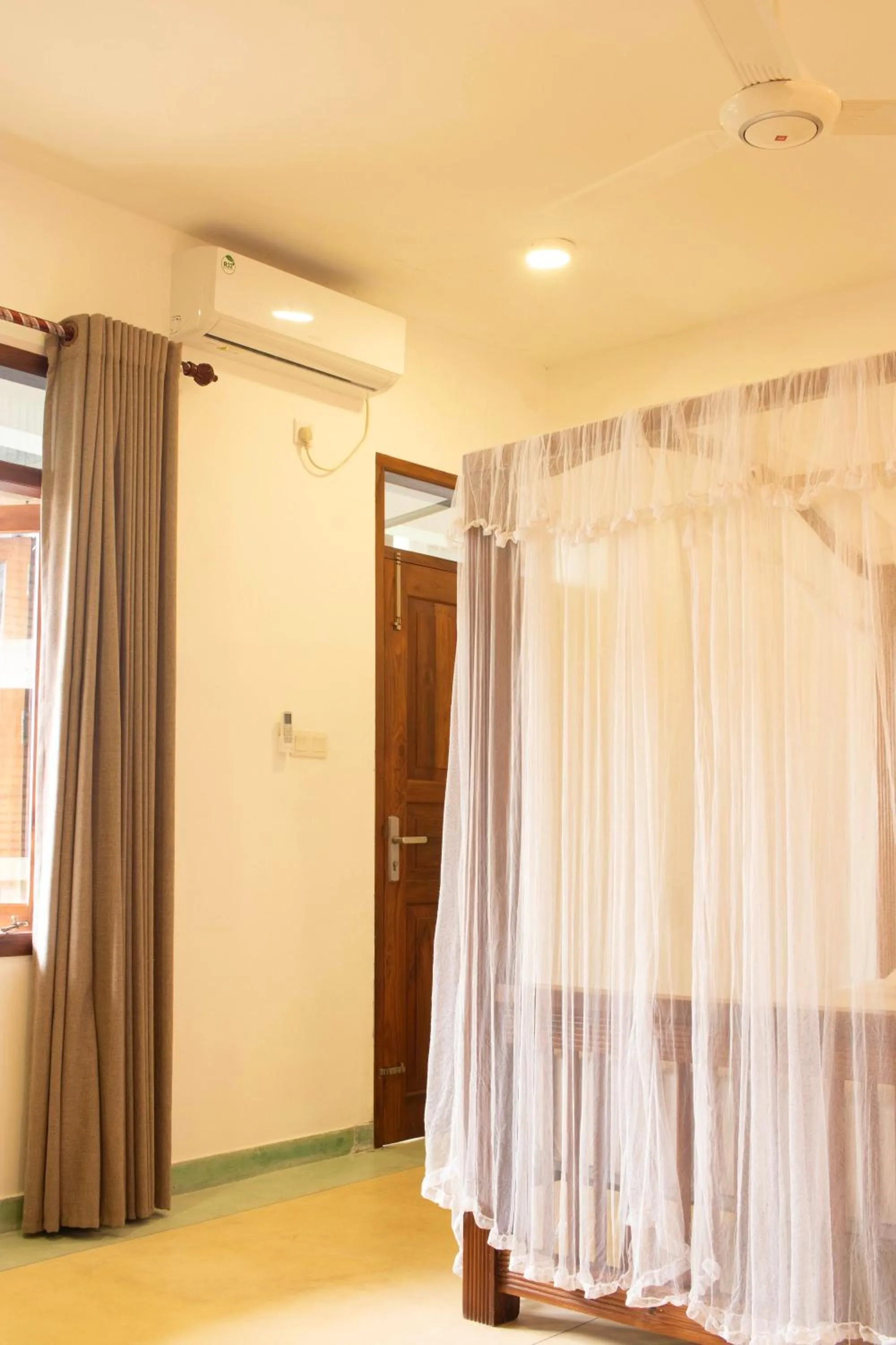 Bedroom in Hotel Coconut Bar Sea Lodge