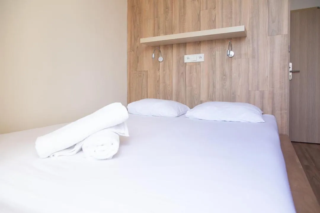 Bed in Safestay Warsaw Old Town