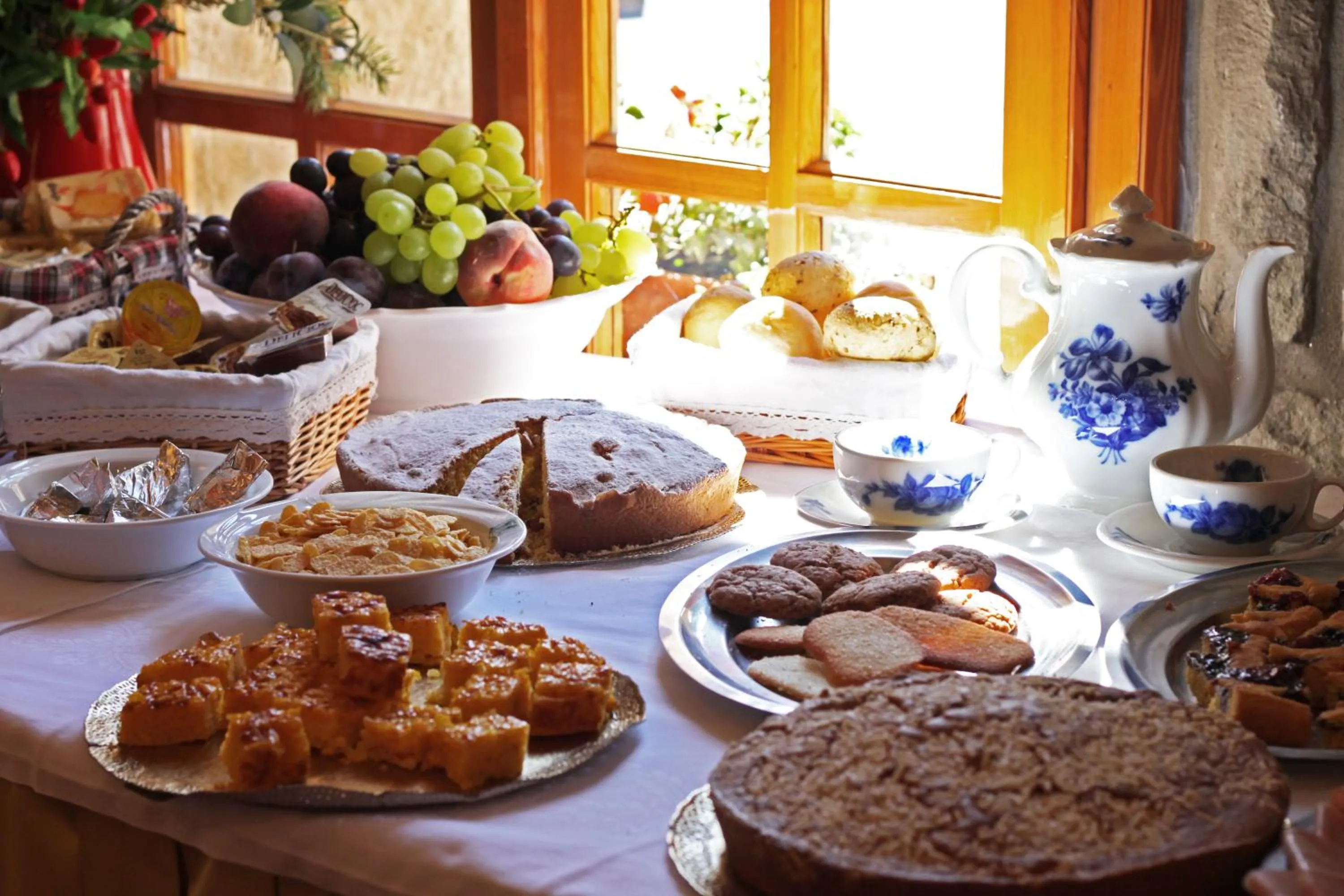 Breakfast in Hotel Tirolo