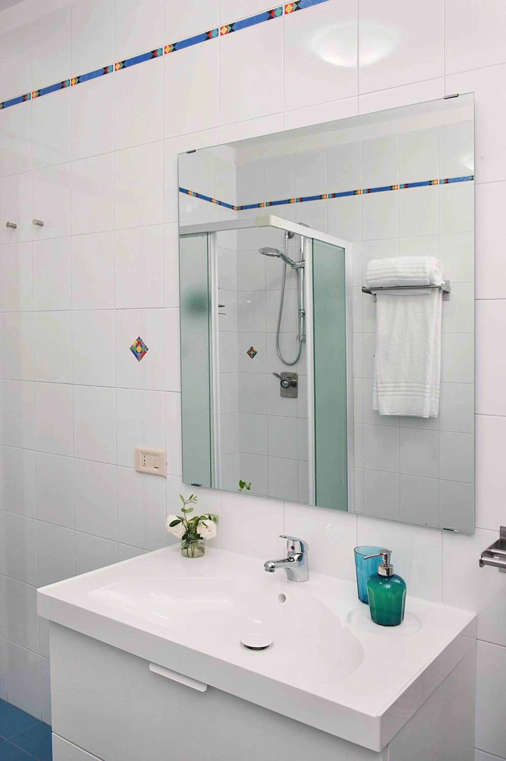 Shower in B&B Canneto Beach