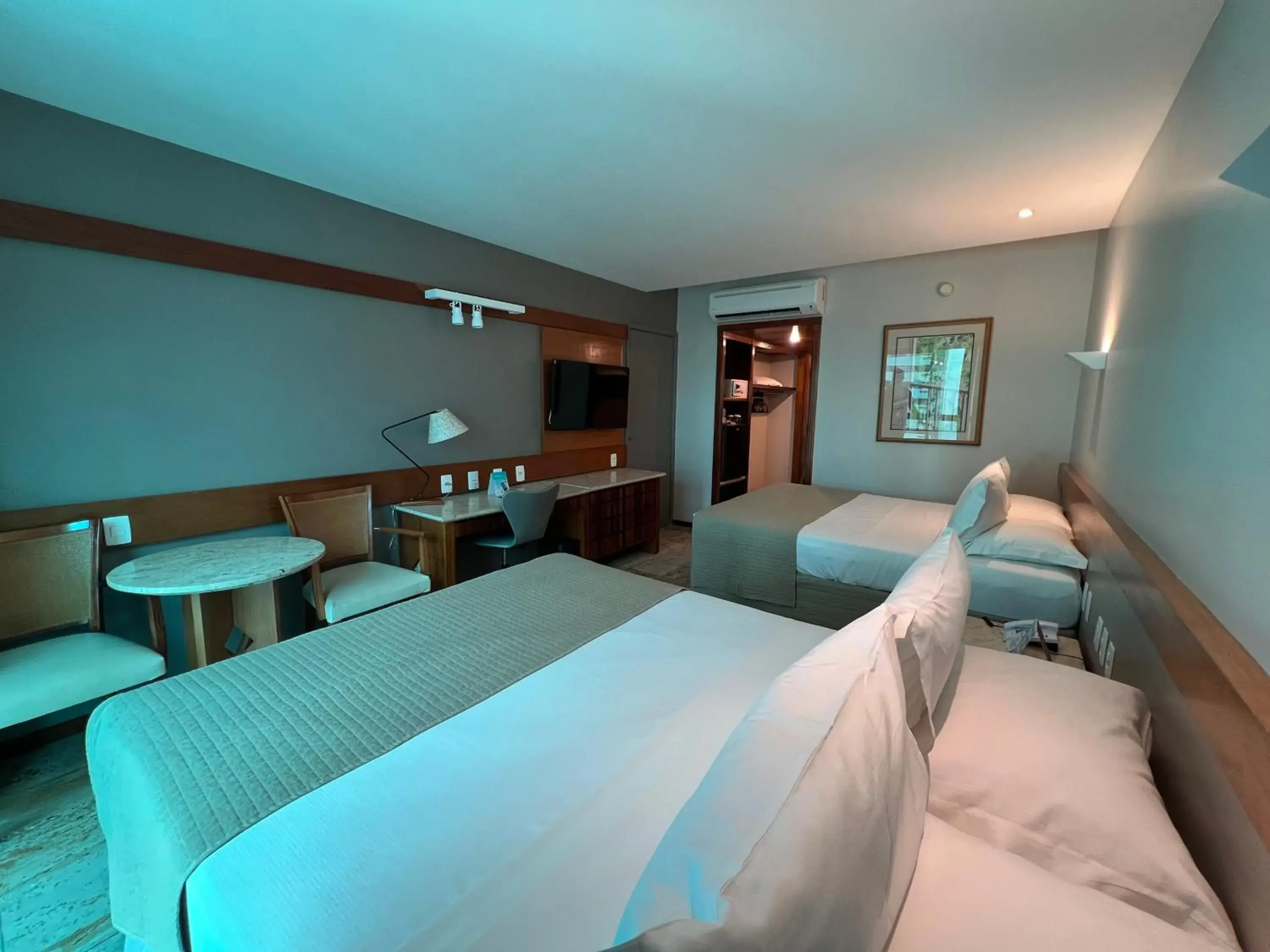 Classic Two Couple Beds - single occupancy in Hotel Atlante Plaza Classic Two Couple Beds - single occupancy in Hotel Atlante Plaza