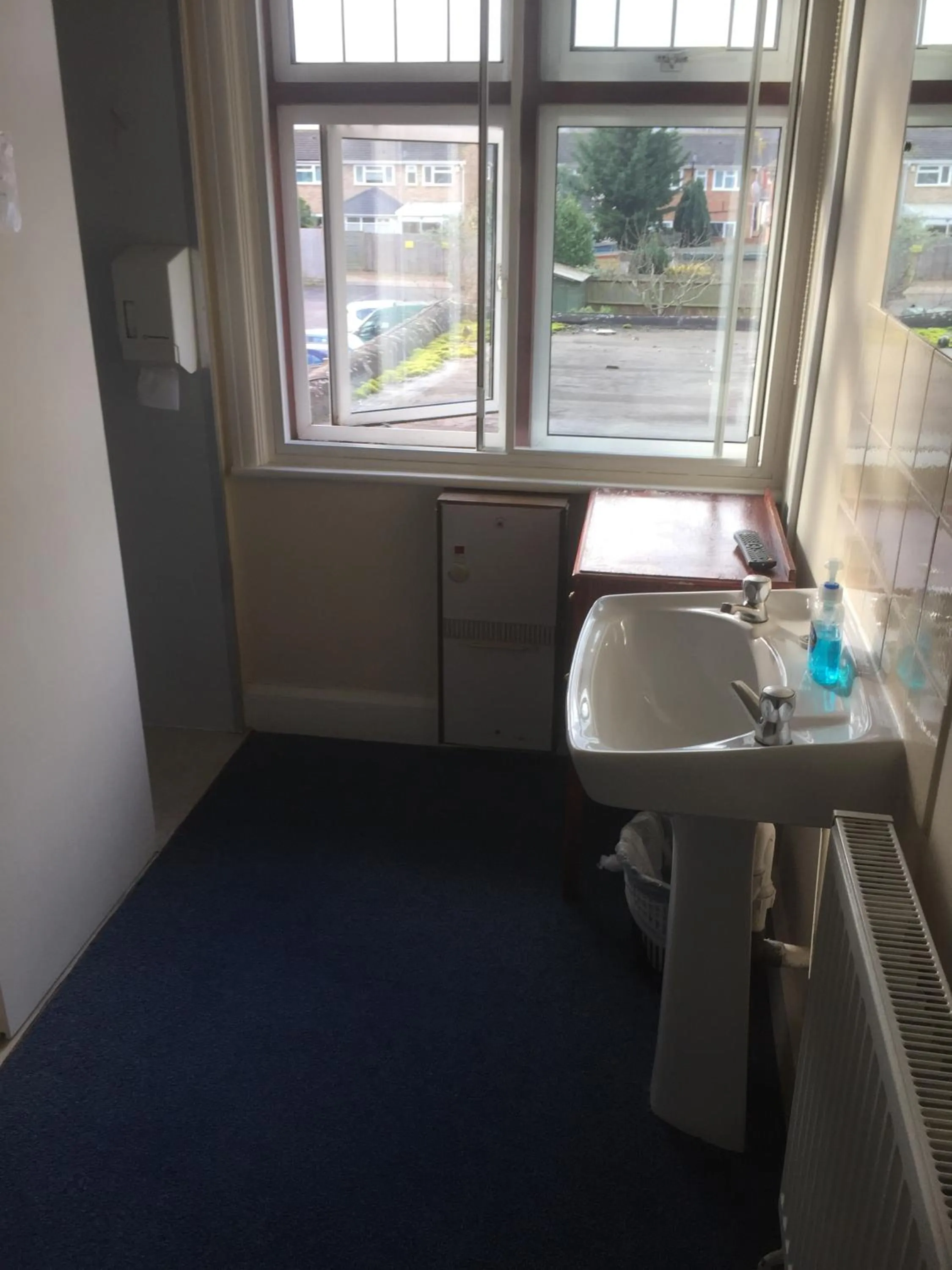 Bathroom in Colnbrook Lodge Guest House