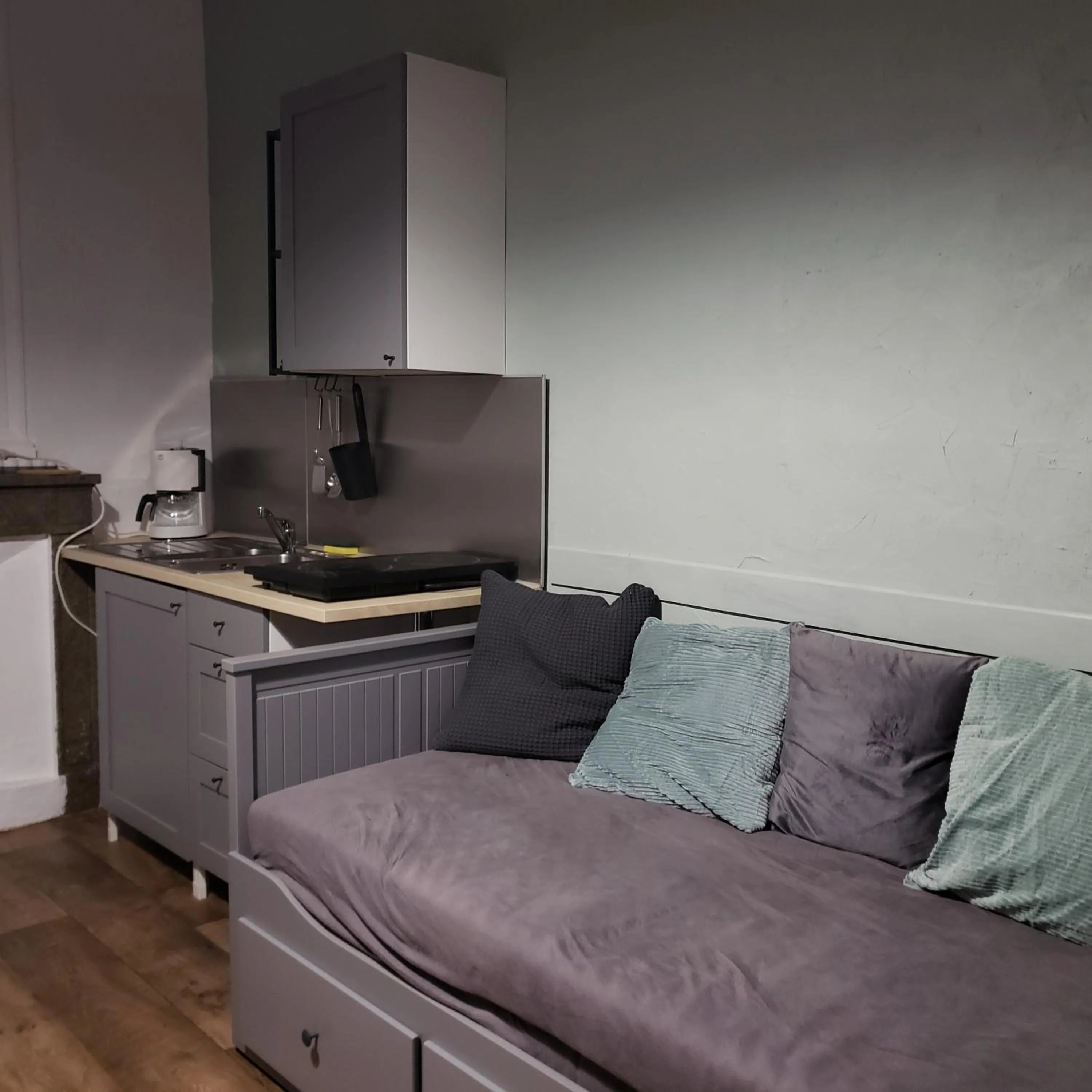 Kitchen or kitchenette in Le Moulin D'onclaire Camping et chambres d'hôtes