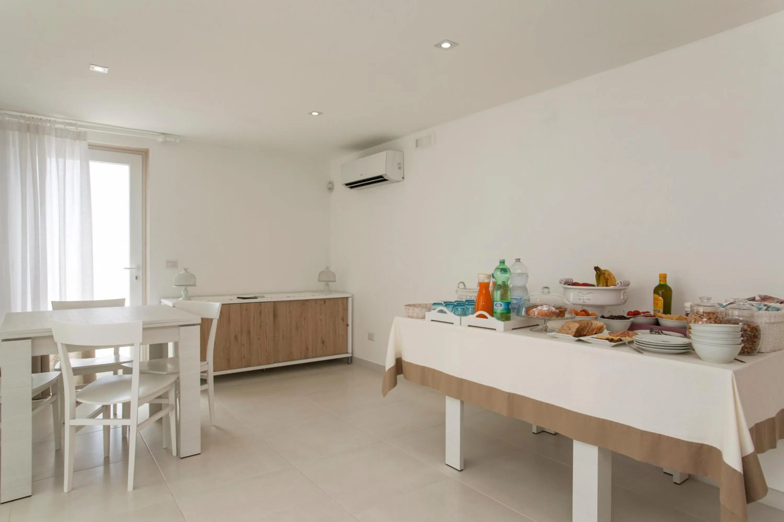 Breakfast in Filo di Vento by Le Dune Villas