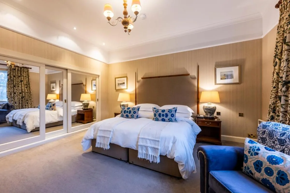 Bedroom, Bed in Marcliffe