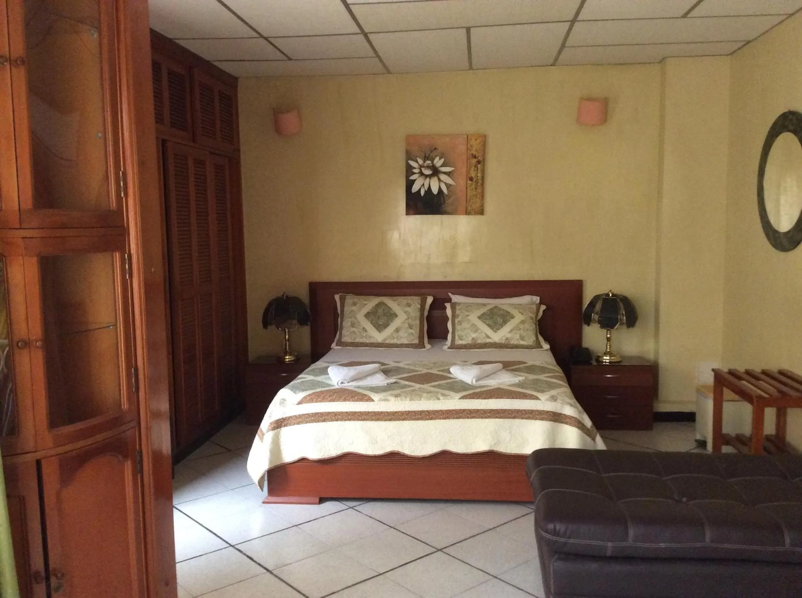 Bed in Hotel Marux Plaza