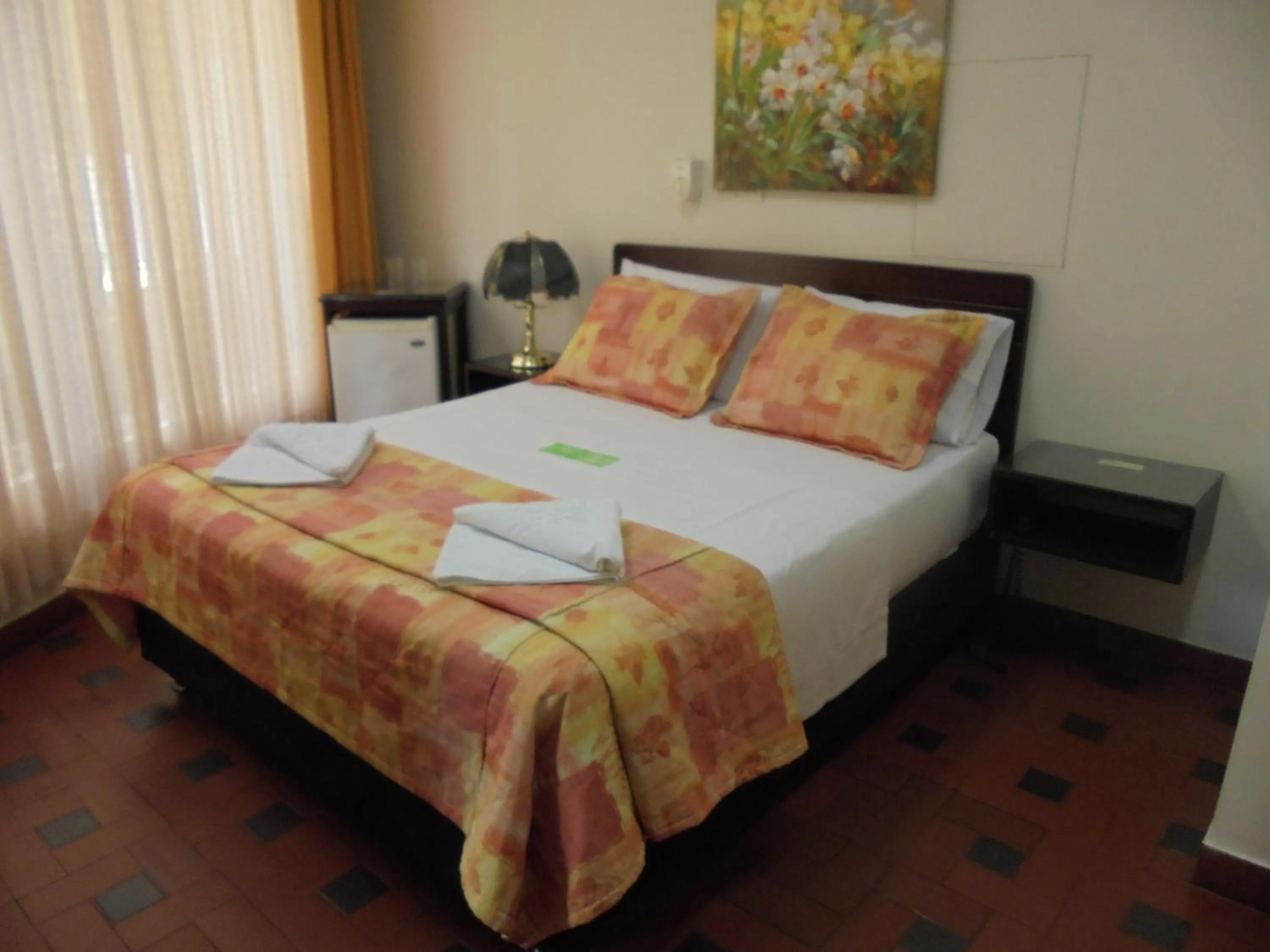 Bed in Hotel Marux Plaza
