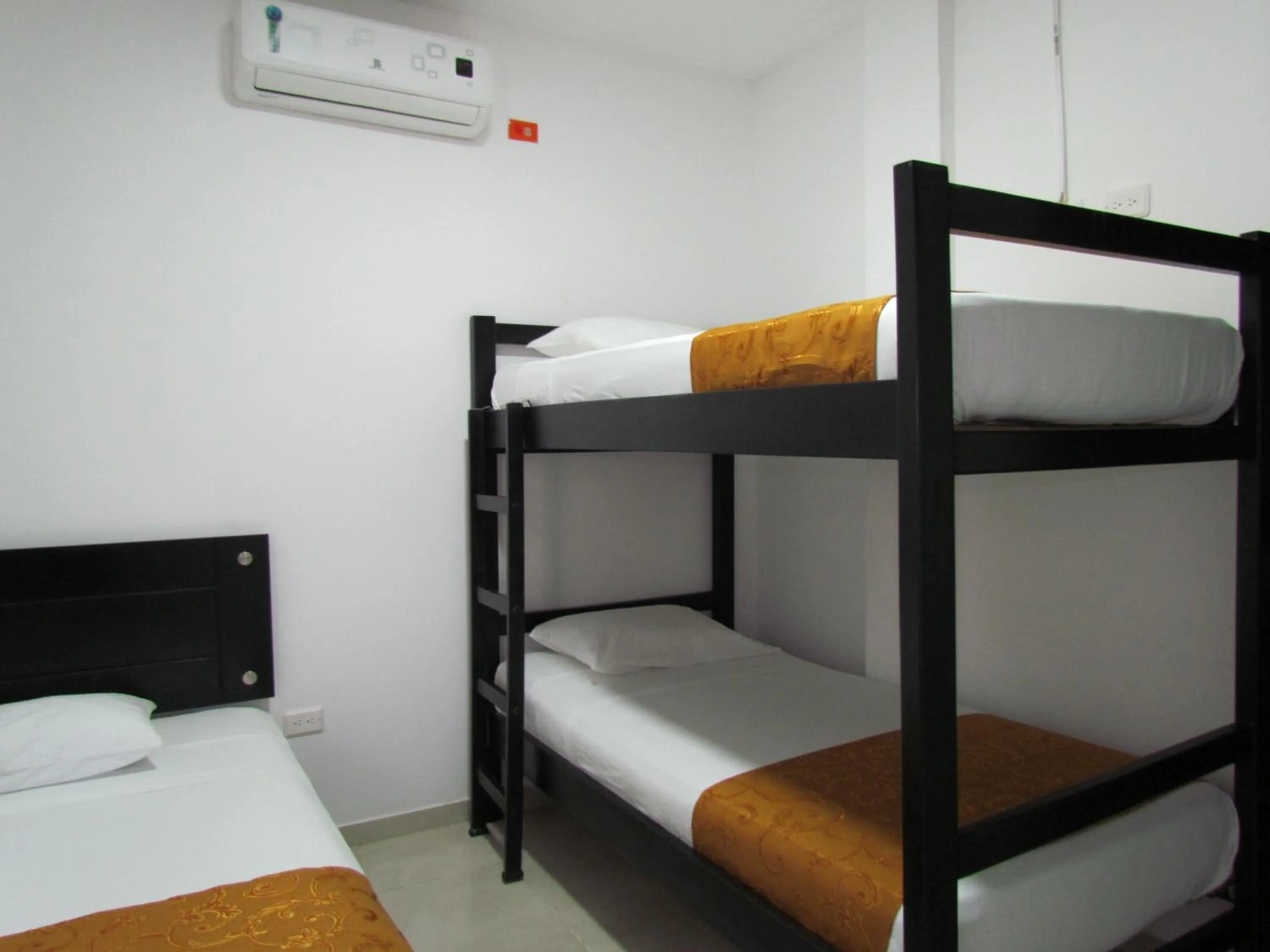 Bed in Hotel Diamonds