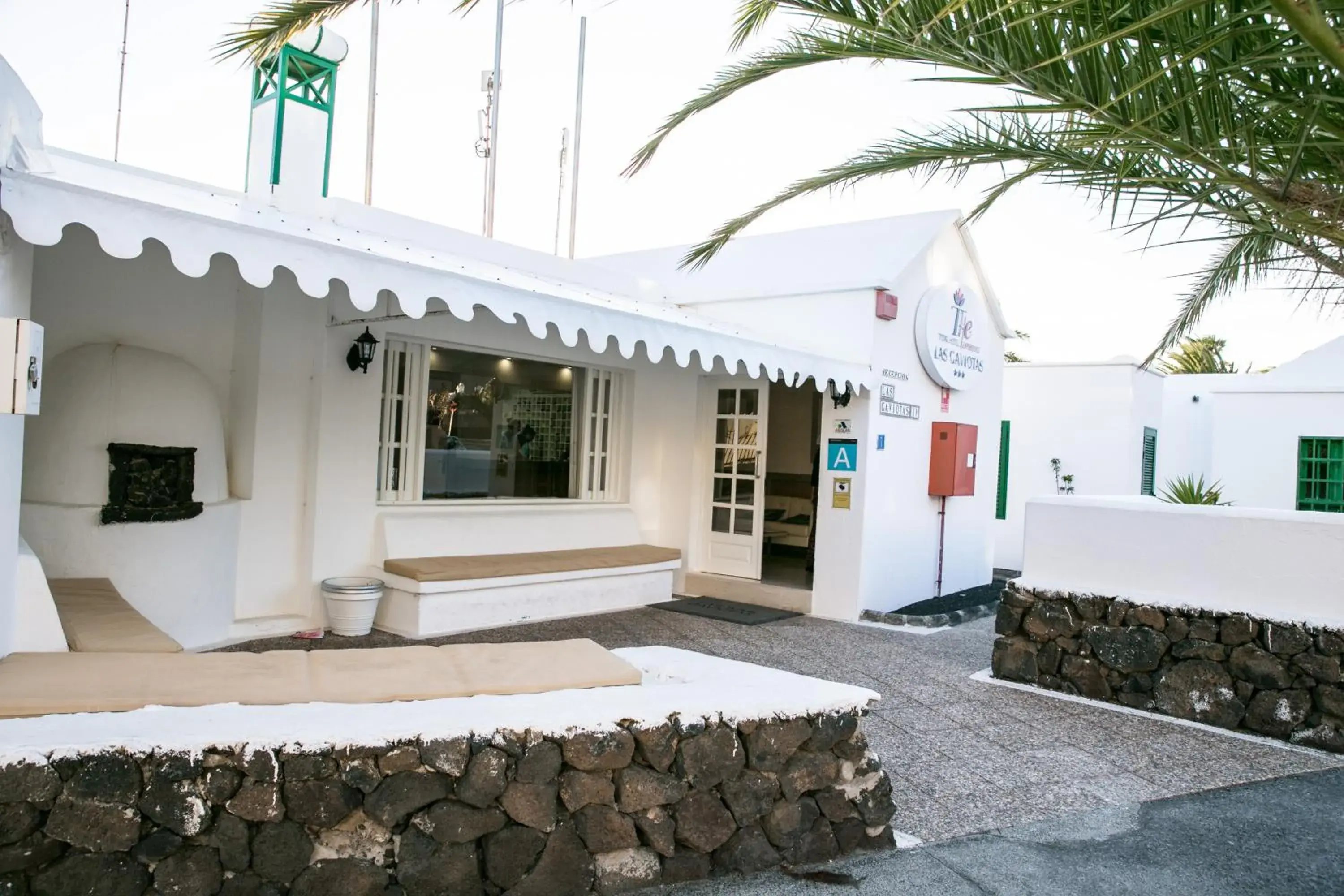 Facade/entrance in Apartamentos LIVVO Las Gaviotas Facade/entrance in Apartamentos LIVVO Las Gaviotas