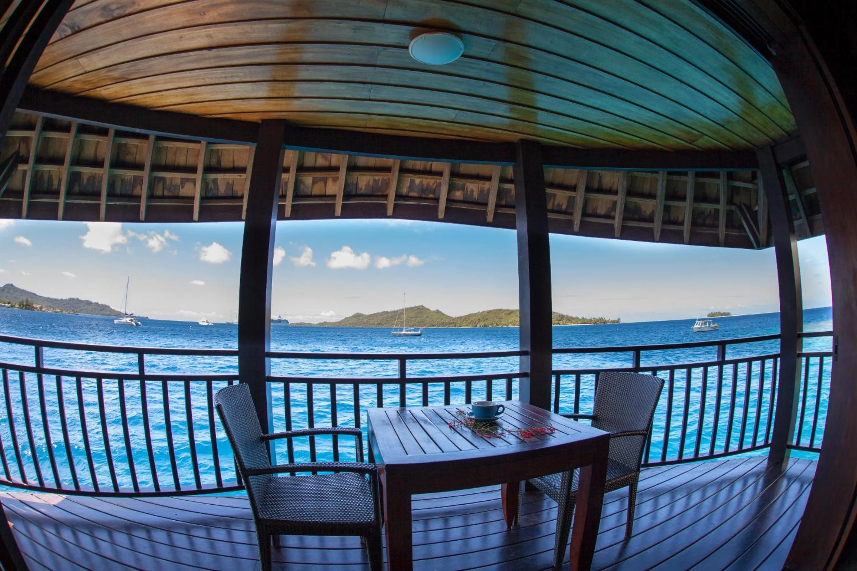 Coffee/tea facilities in Oa Oa Lodge