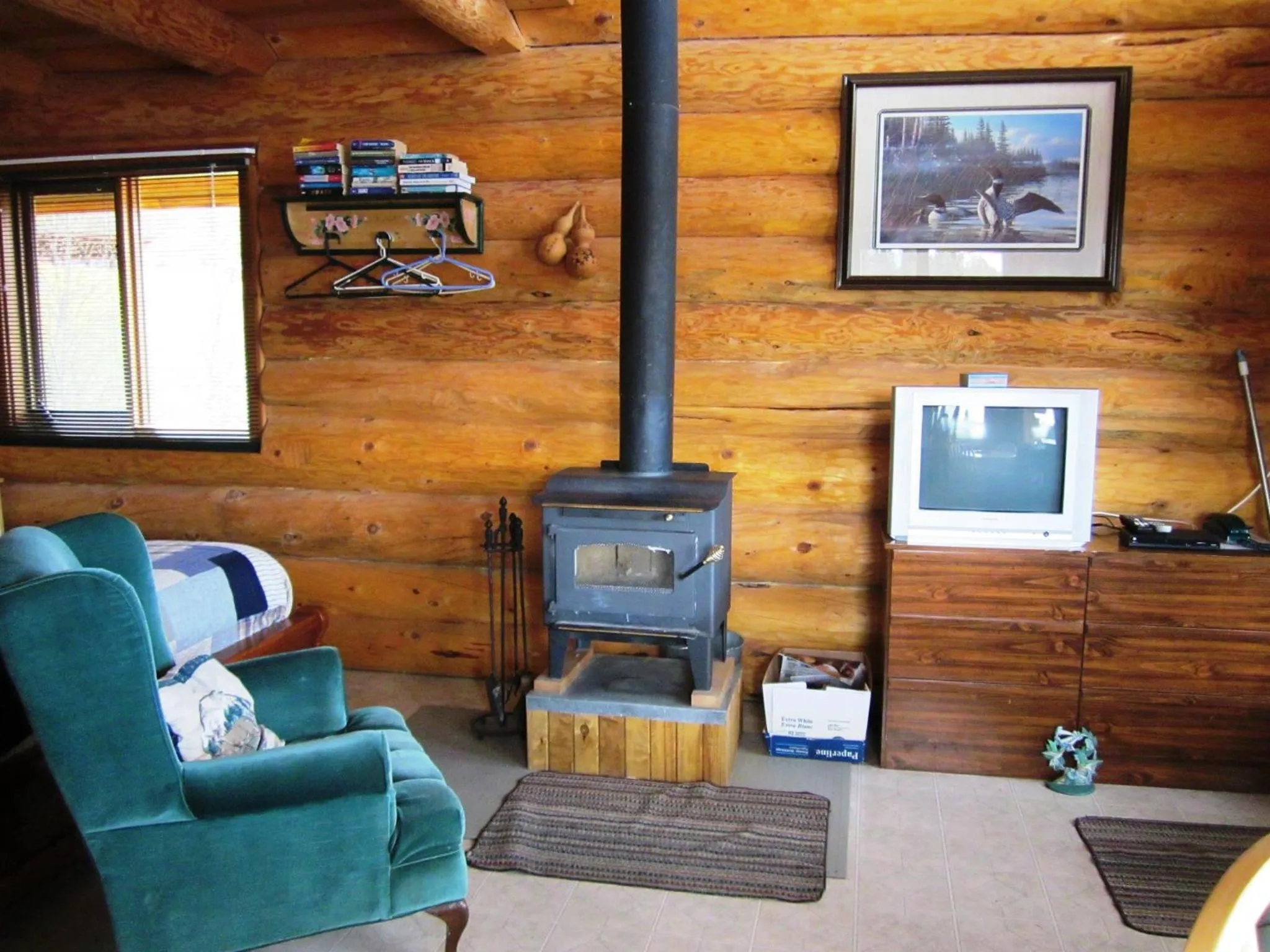Living room in Nimpo Lake Resort