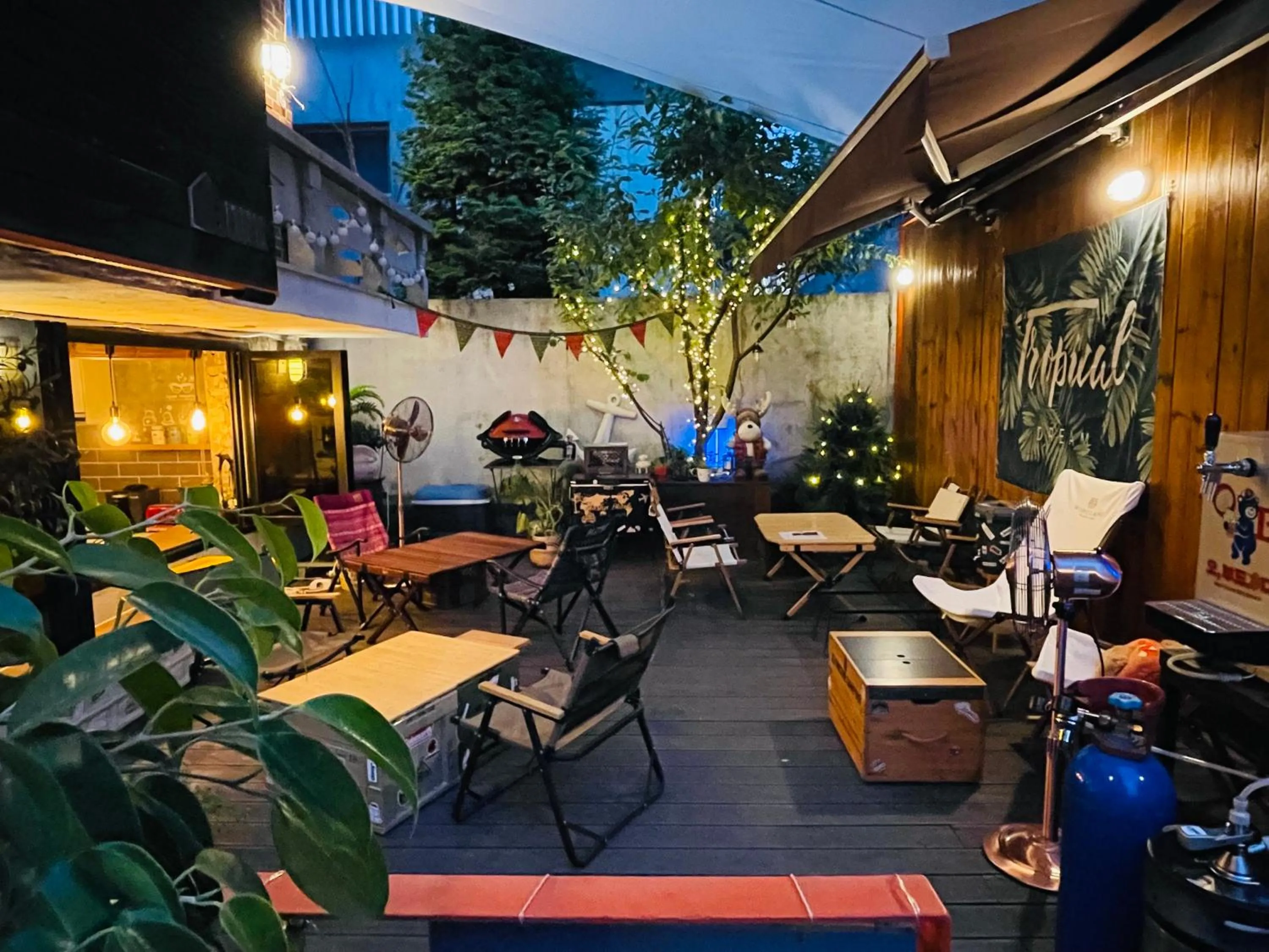 Patio in Bunk Guesthouse Hongdae