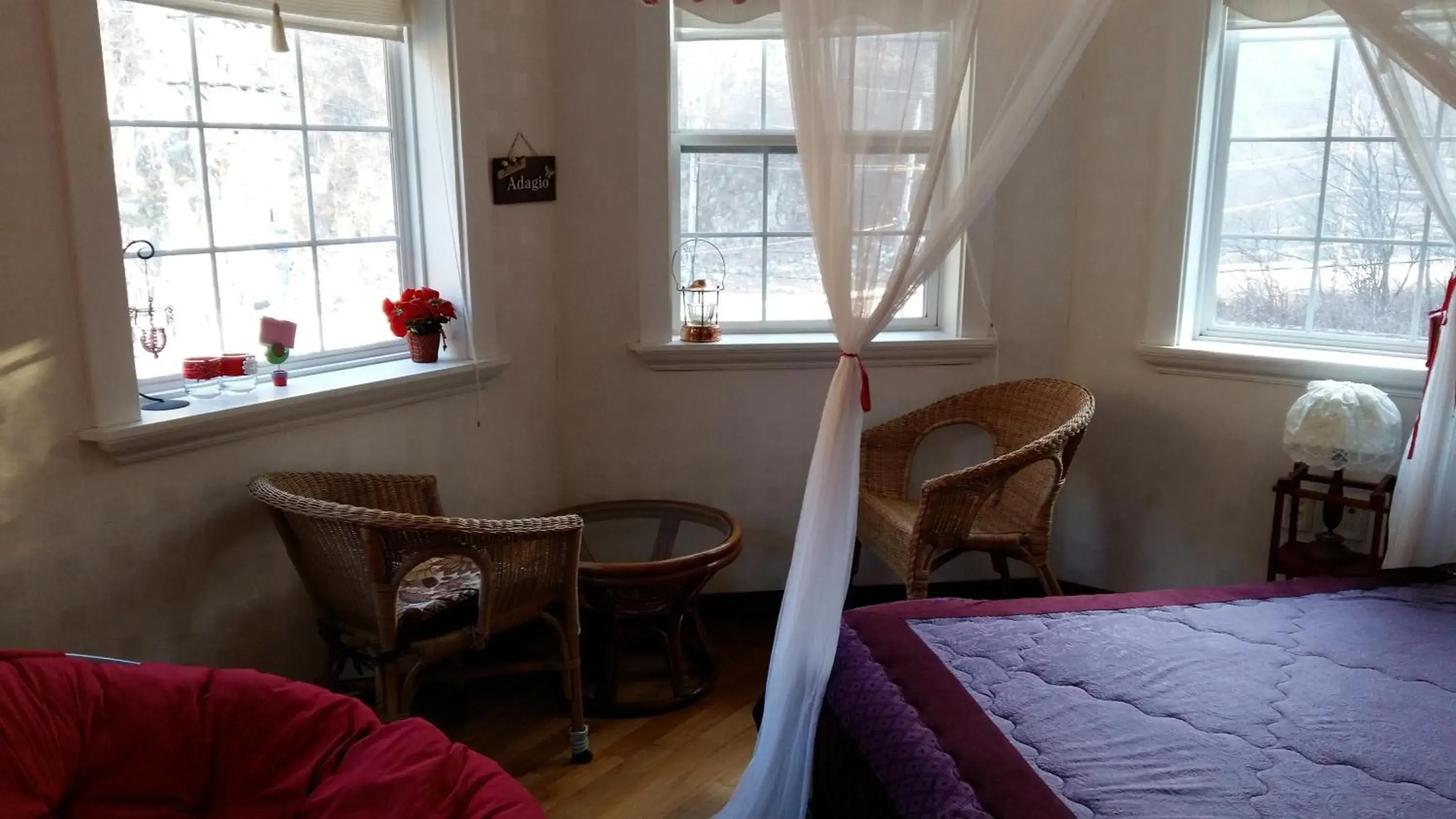 Decorative detail, Bed in Fermata Pension Decorative detail, Bed in Fermata Pension