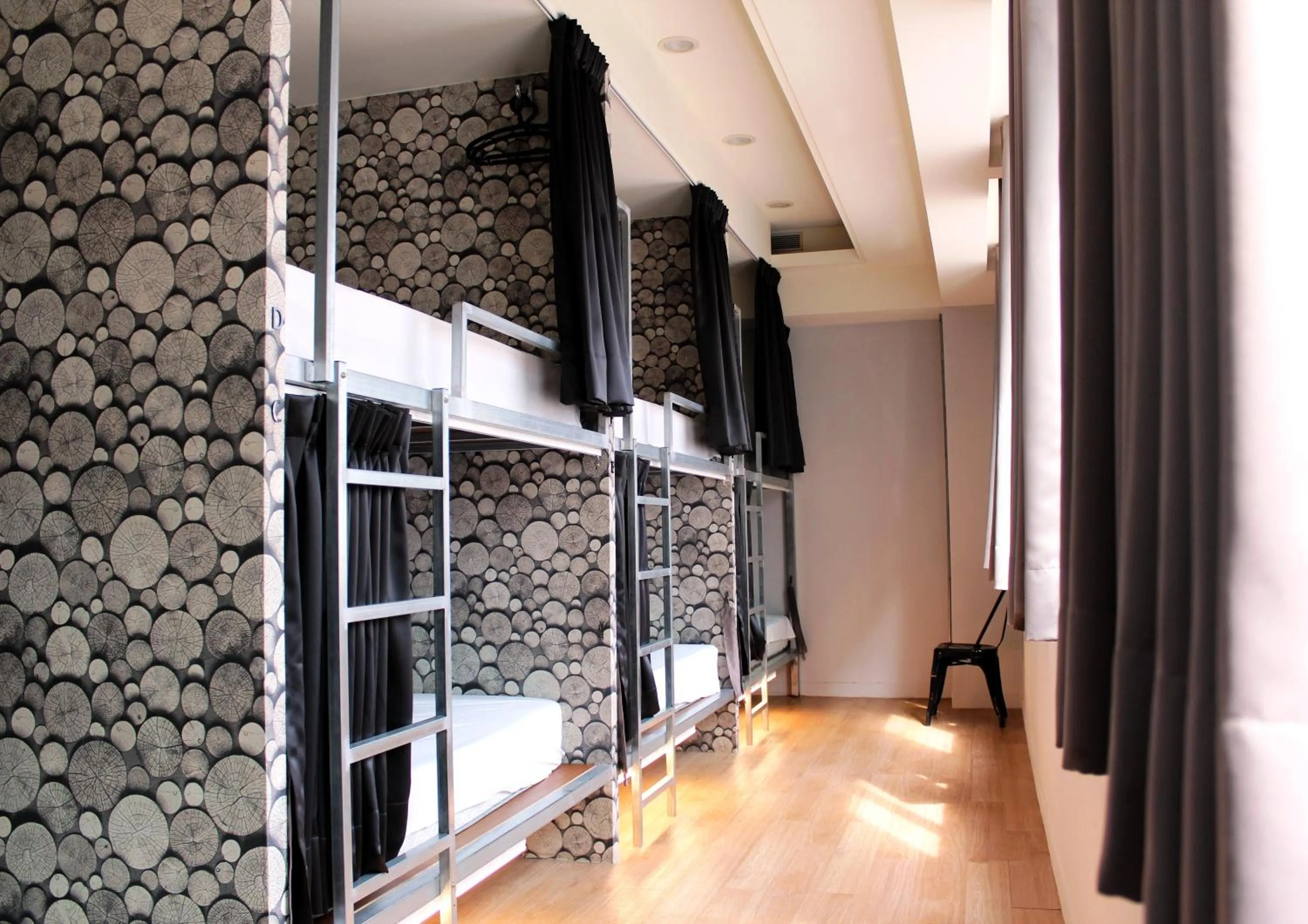 bunk bed, Bed in miniinn