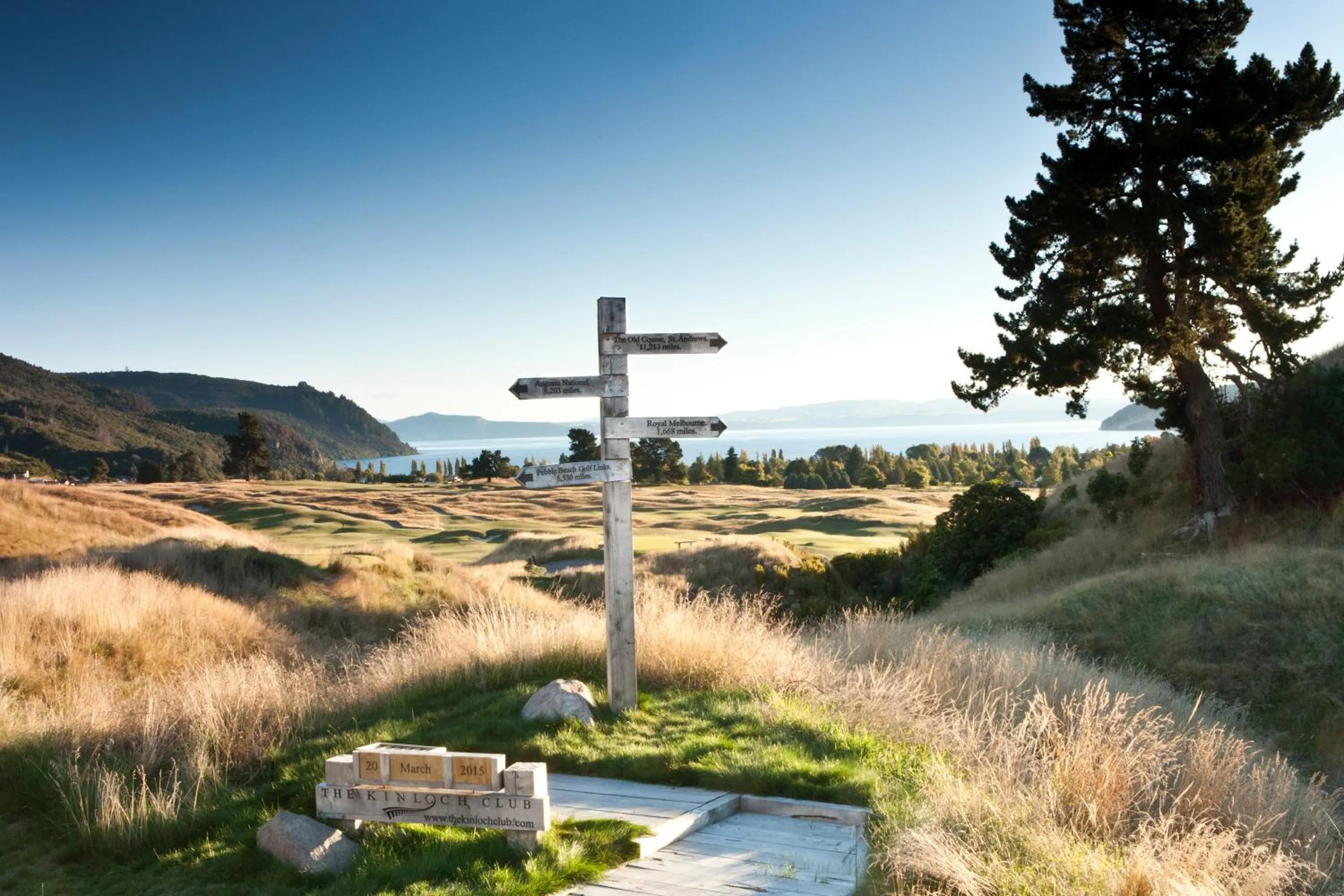 Golfcourse in Kinloch Manor & Villas