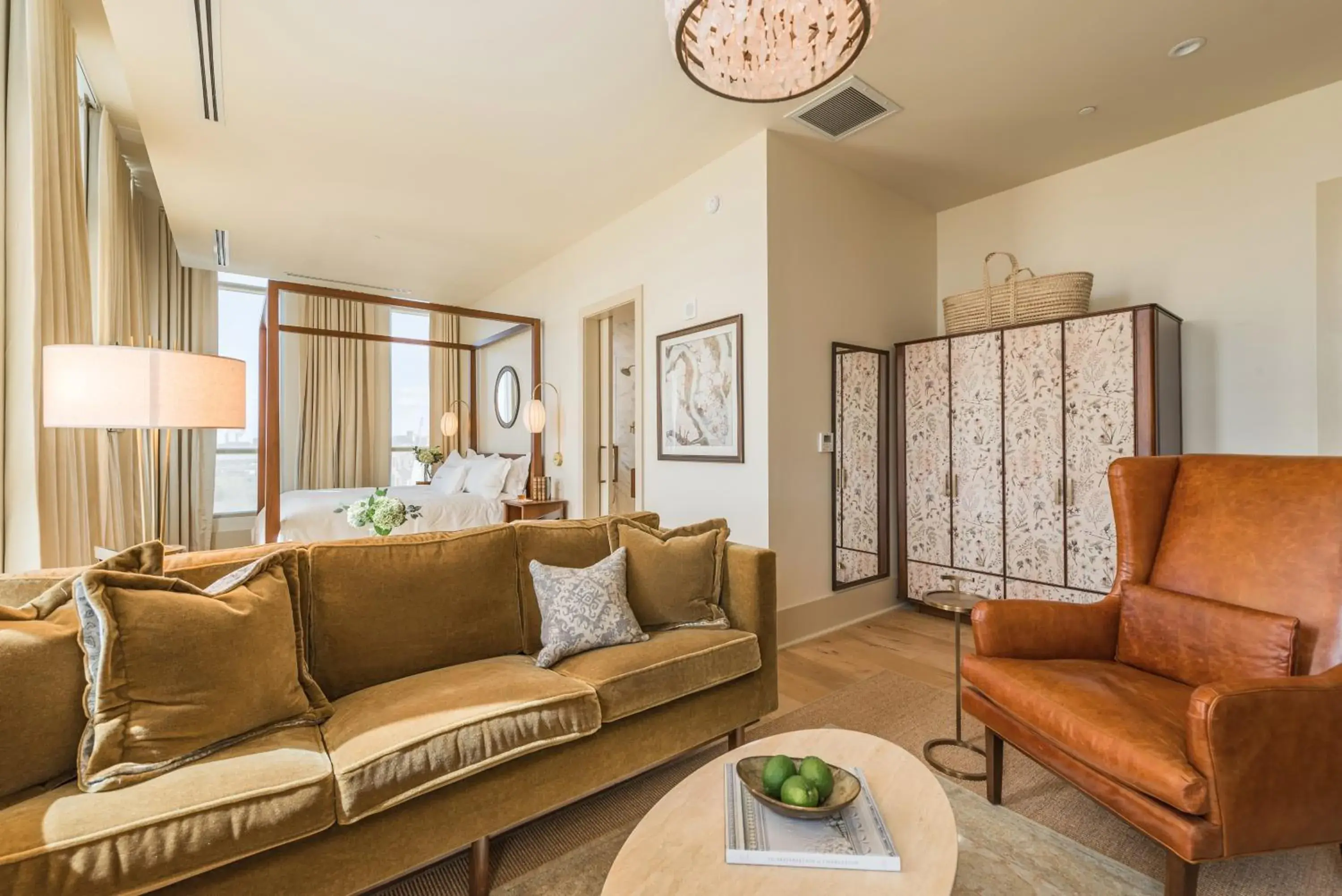 Charleston Flat in The Dewberry Charleston Charleston Flat in The Dewberry Charleston