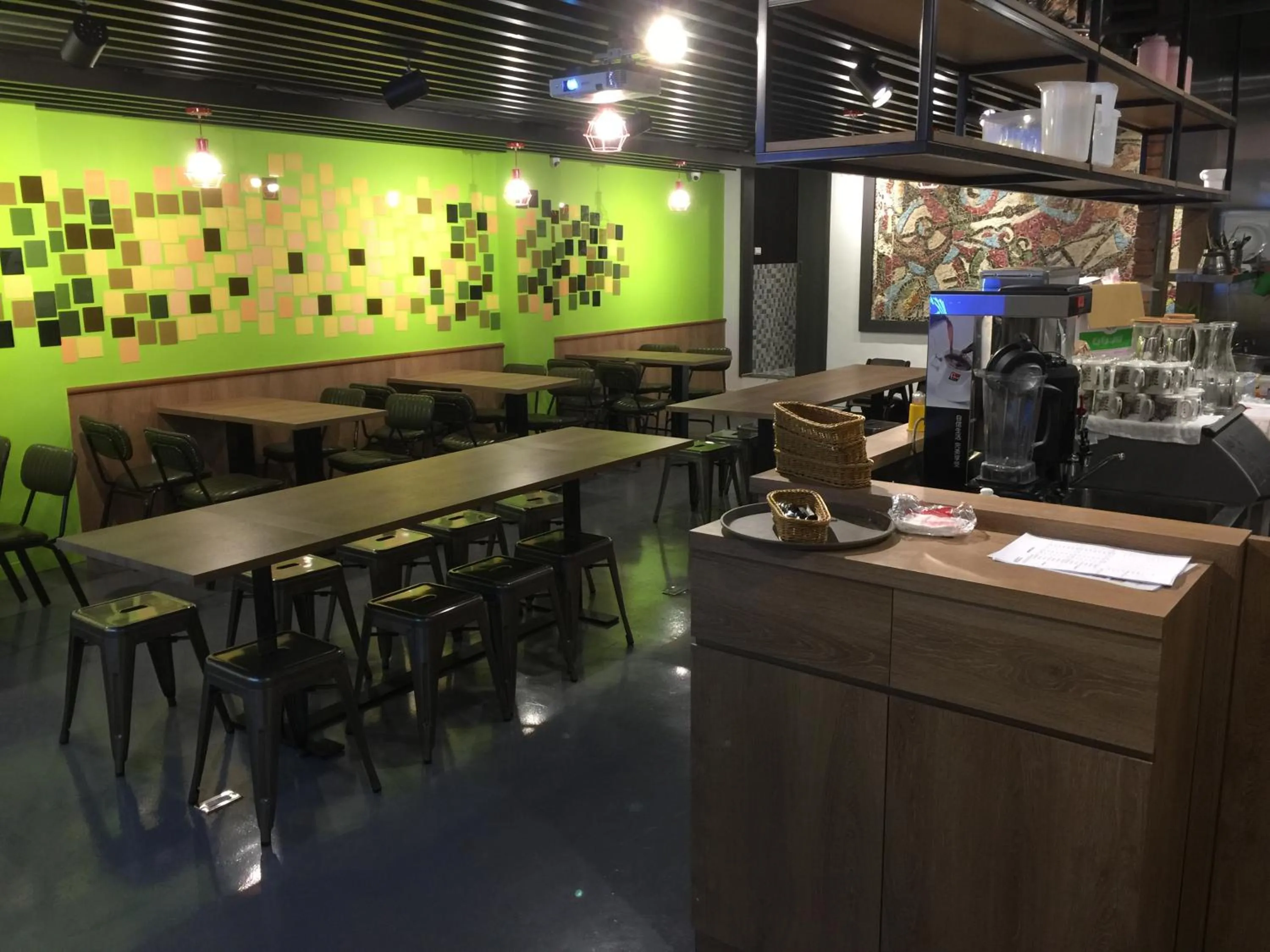 Kitchen or kitchenette in Energy Inn