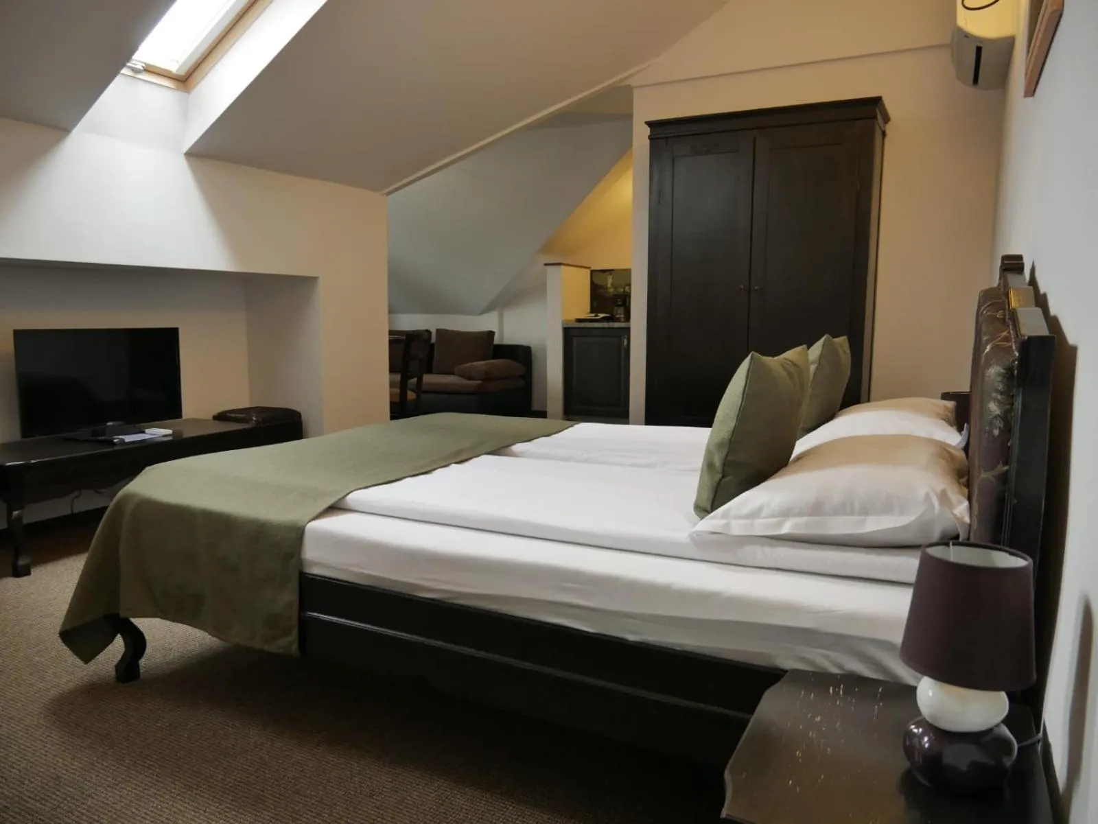 Bed in Sibiu City Center Apartments