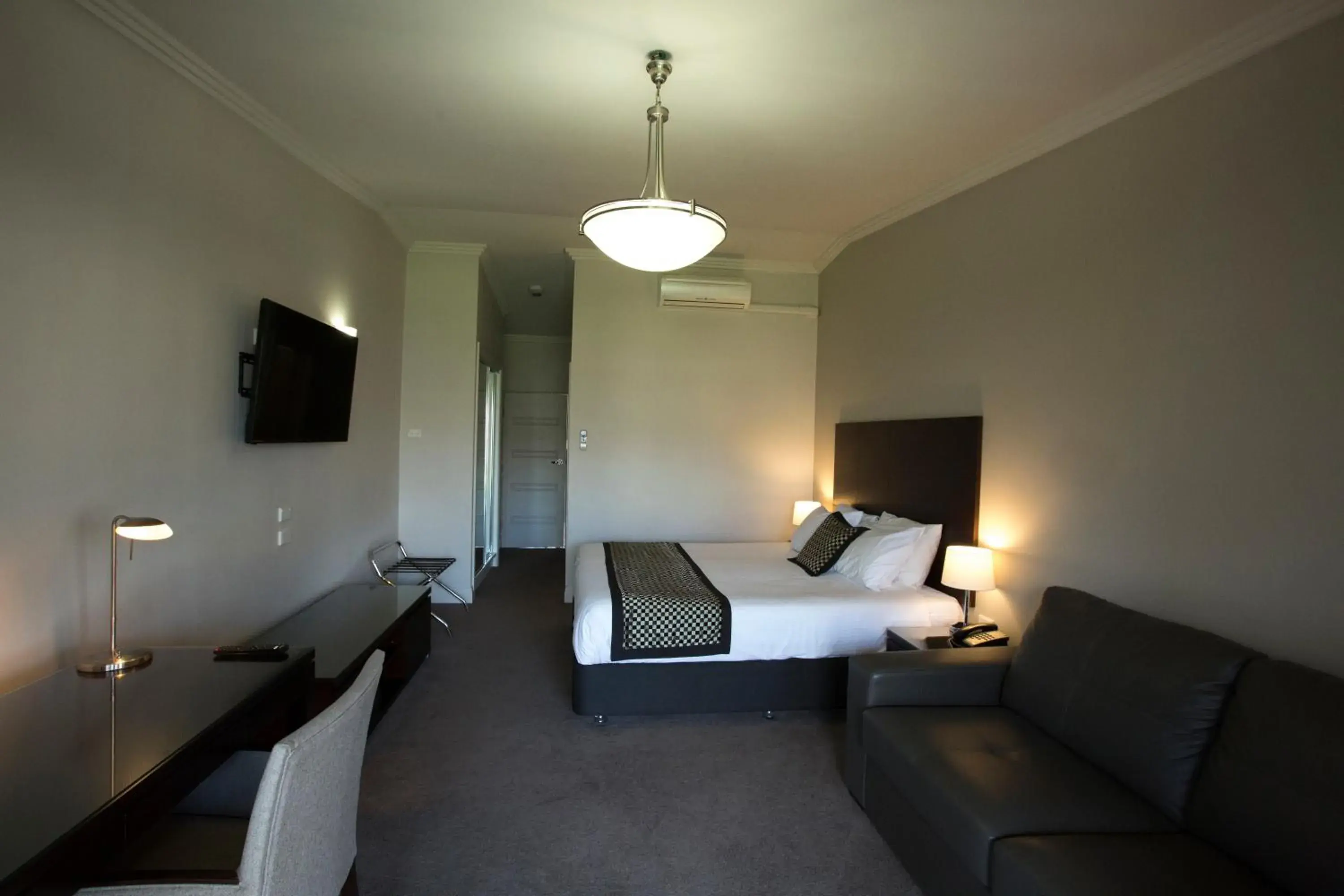 Living room, Bed in Southgate Living room, Bed in Southgate