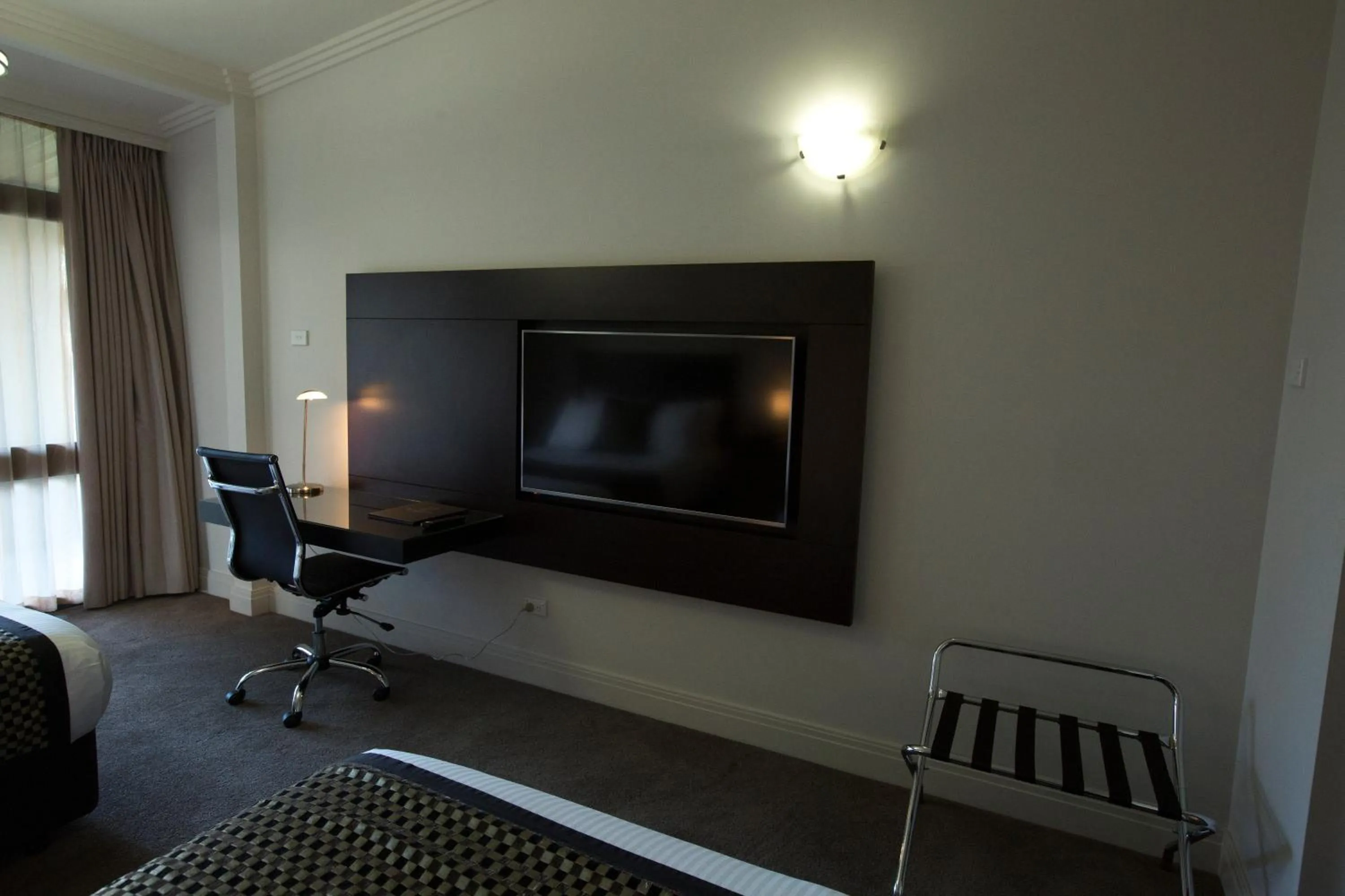 TV and multimedia in Southgate