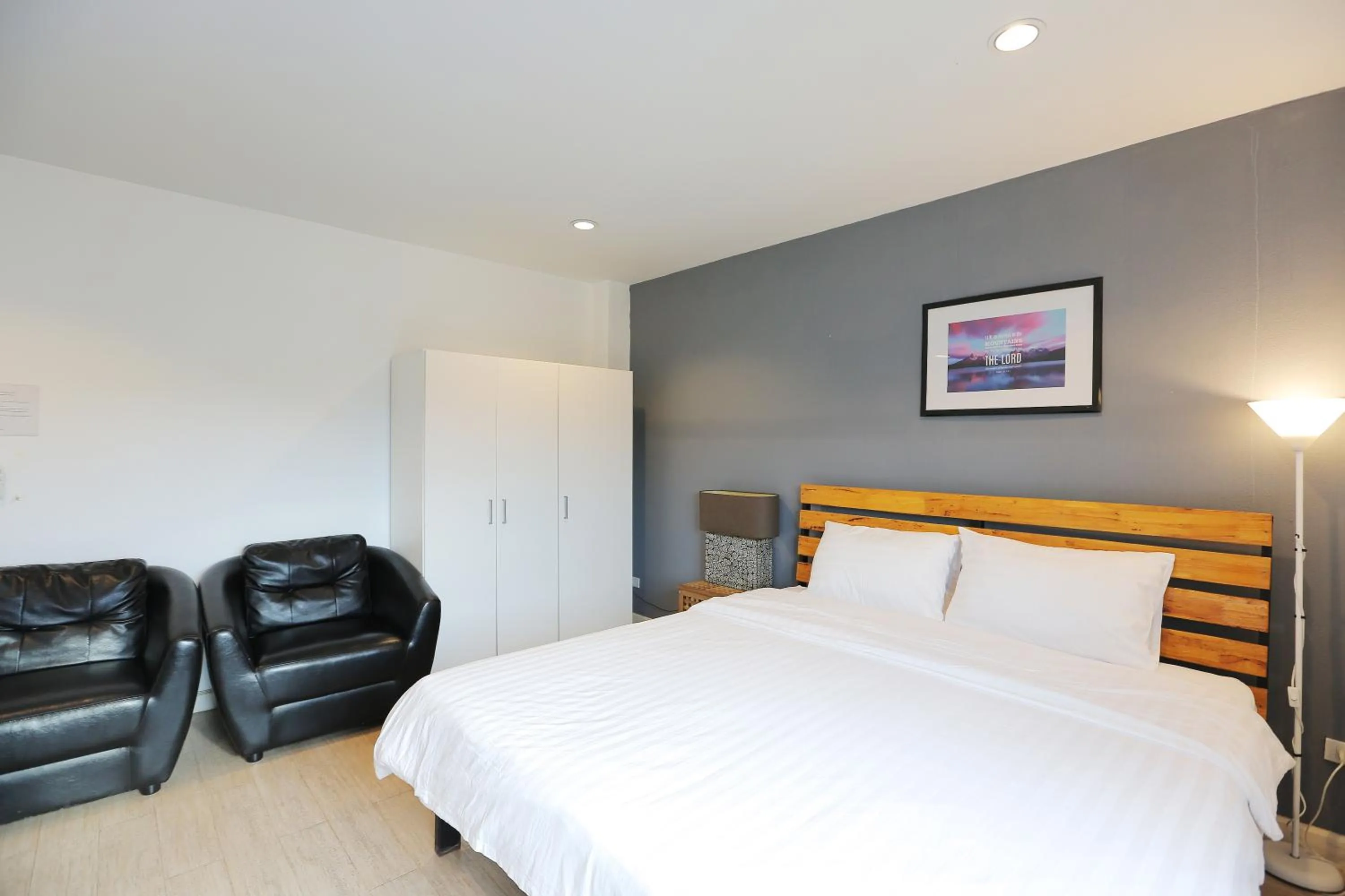 Bed in Sleeping Well Chiangkhong