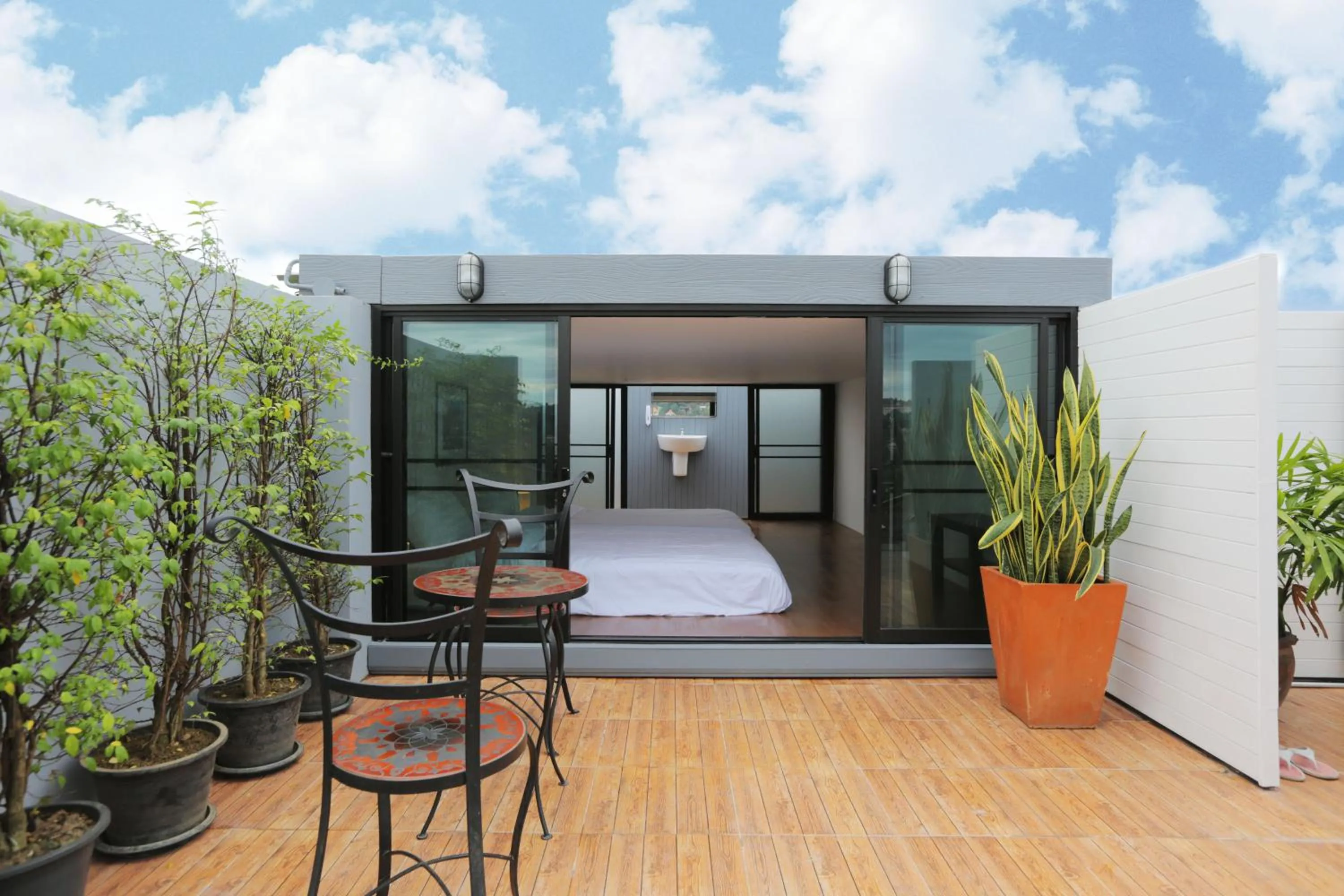 Bed in Sleeping Well Chiangkhong