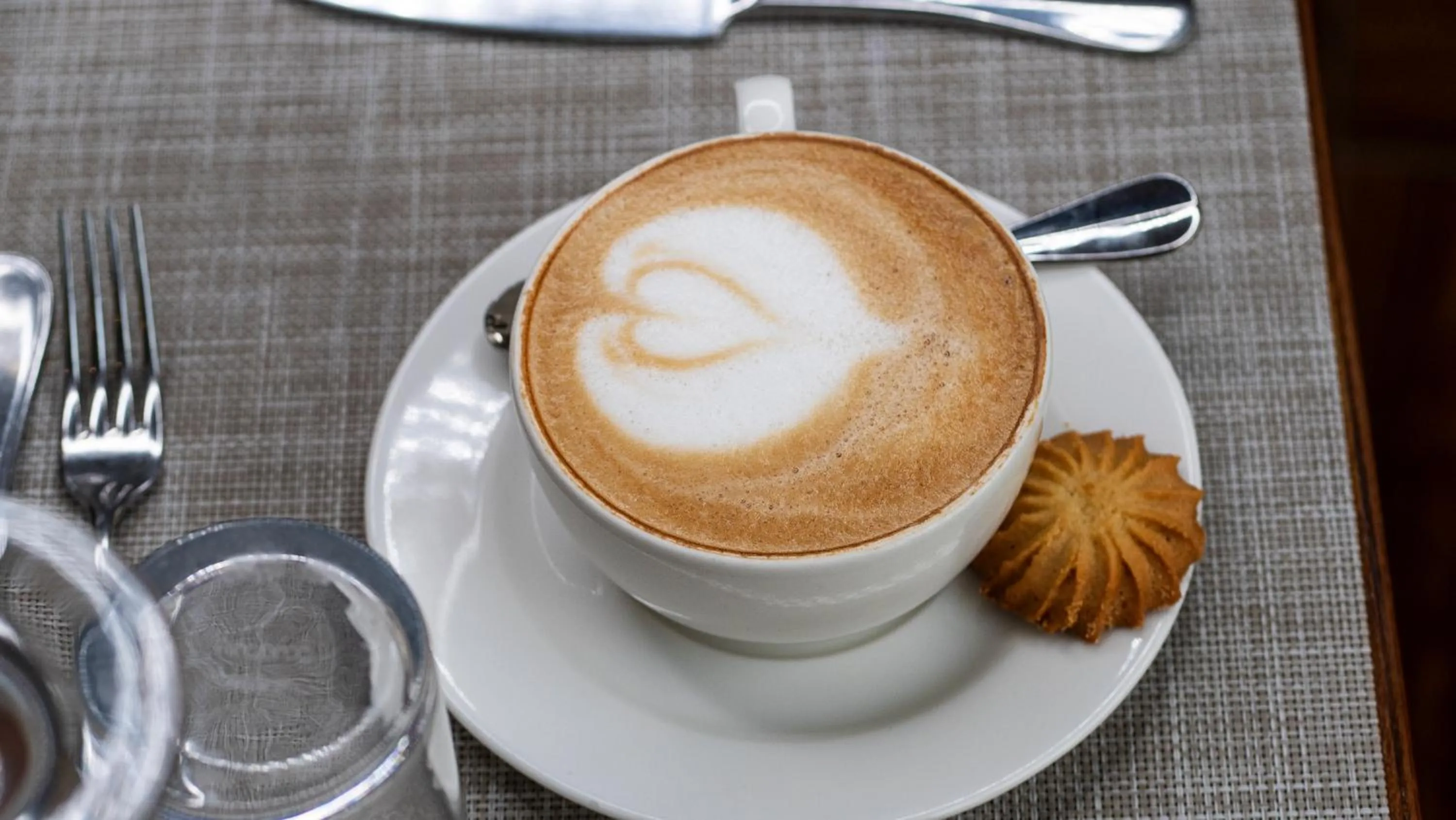 Coffee/tea facilities in Midland Hotel Nakuru