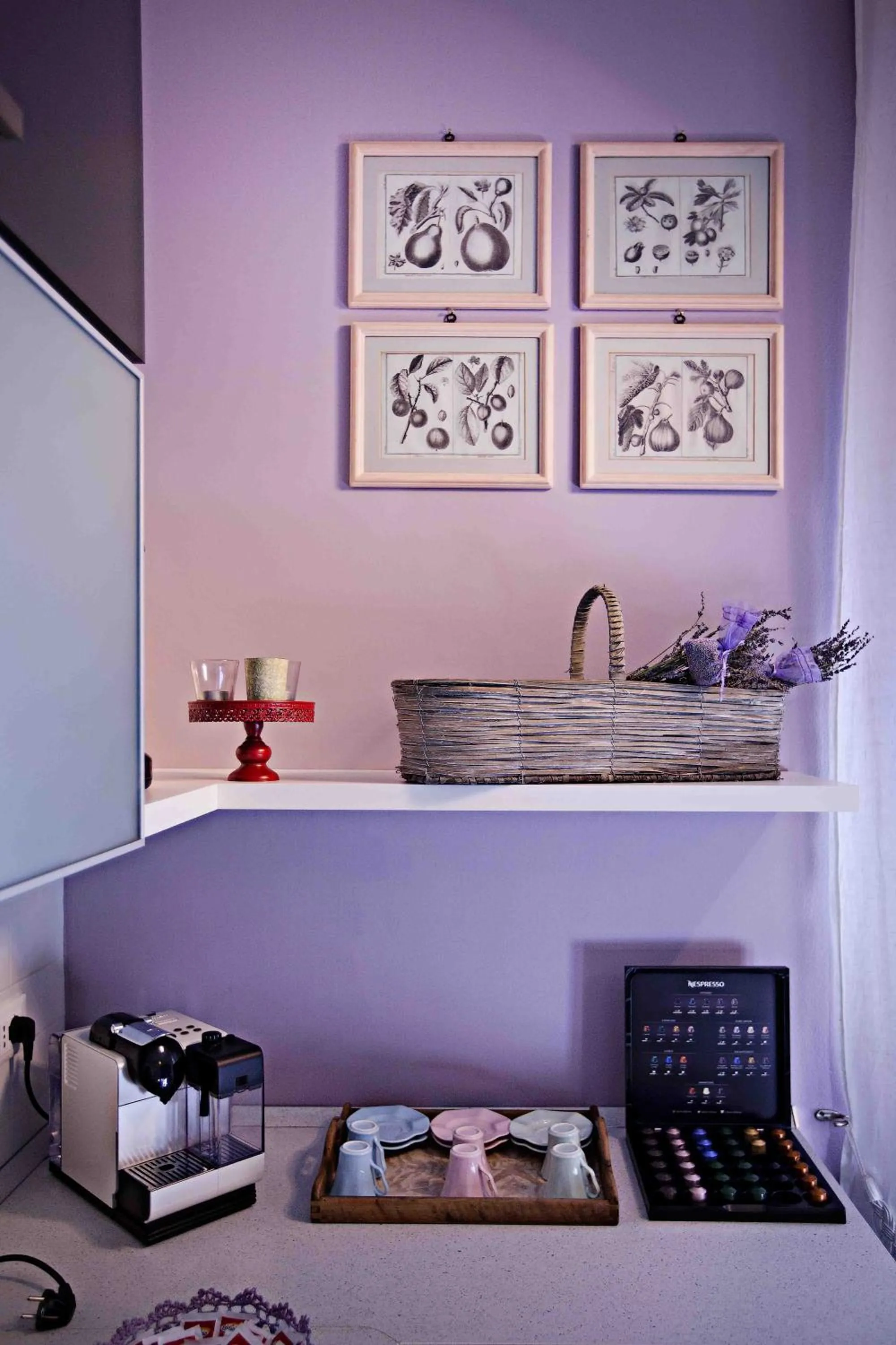 Decorative detail in B&b Igea 50