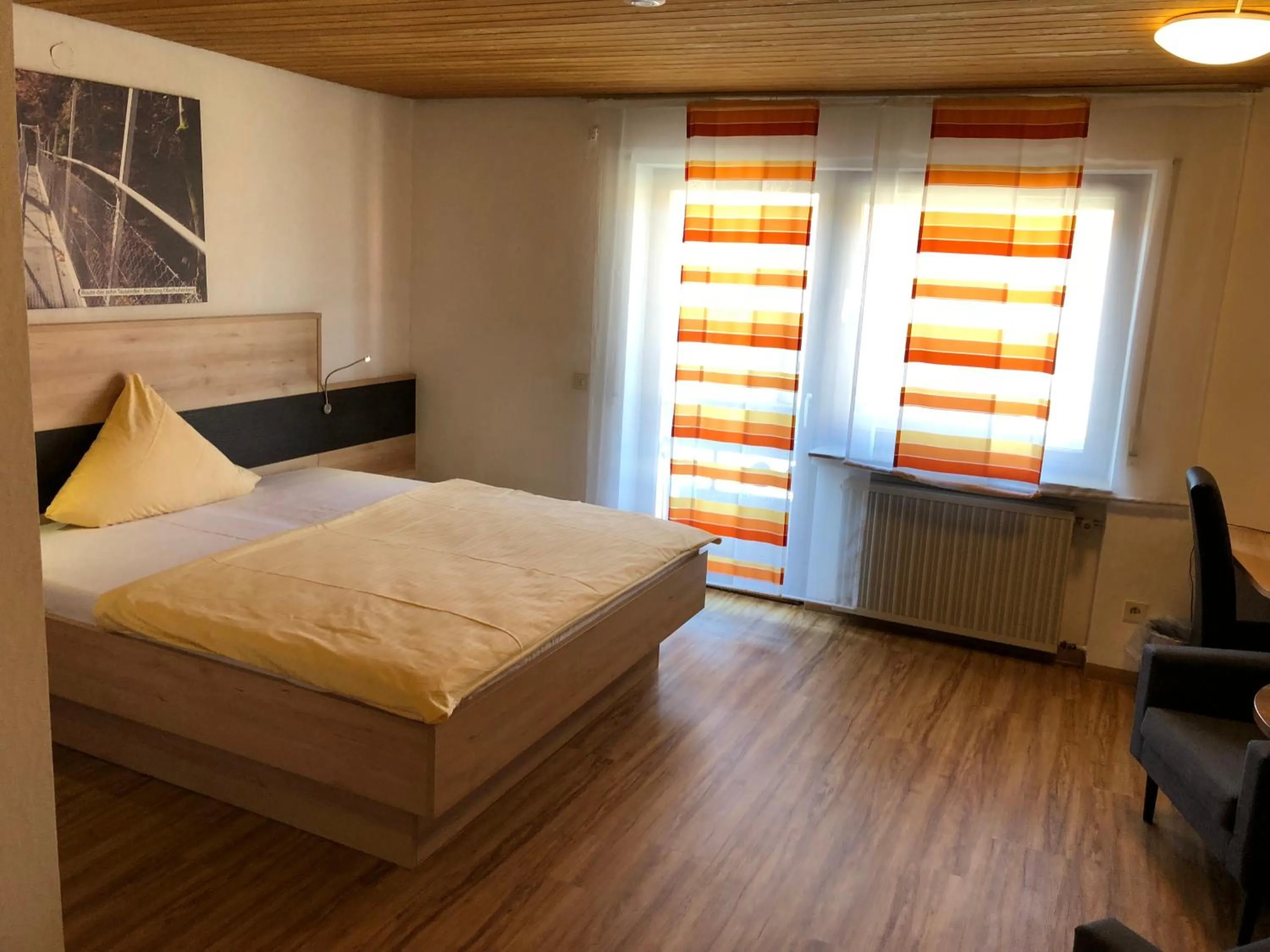 Balcony/Terrace, Bed in Hotel Heuberger Hof, Wehingen