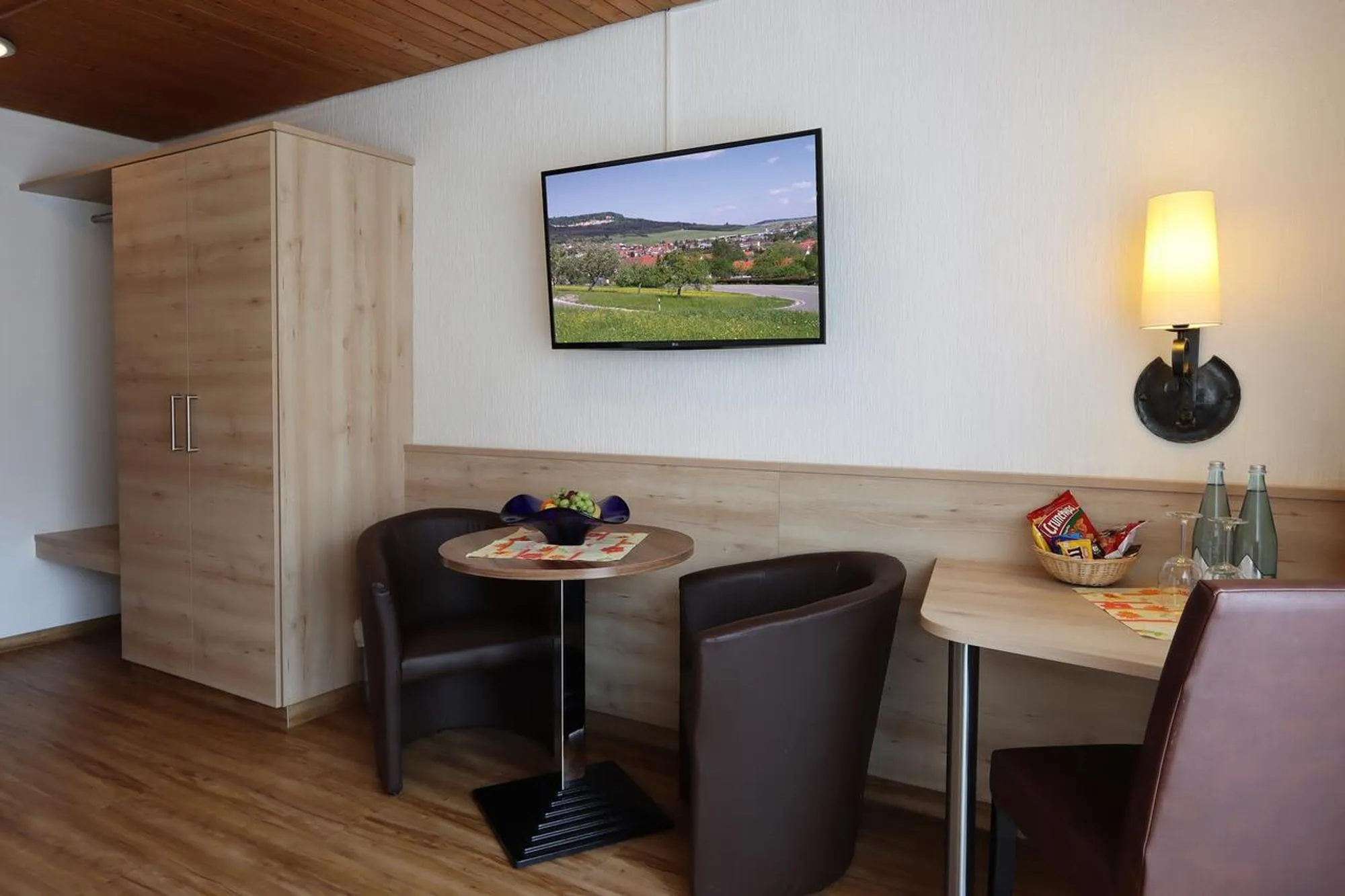 TV and multimedia in Hotel Heuberger Hof, Wehingen