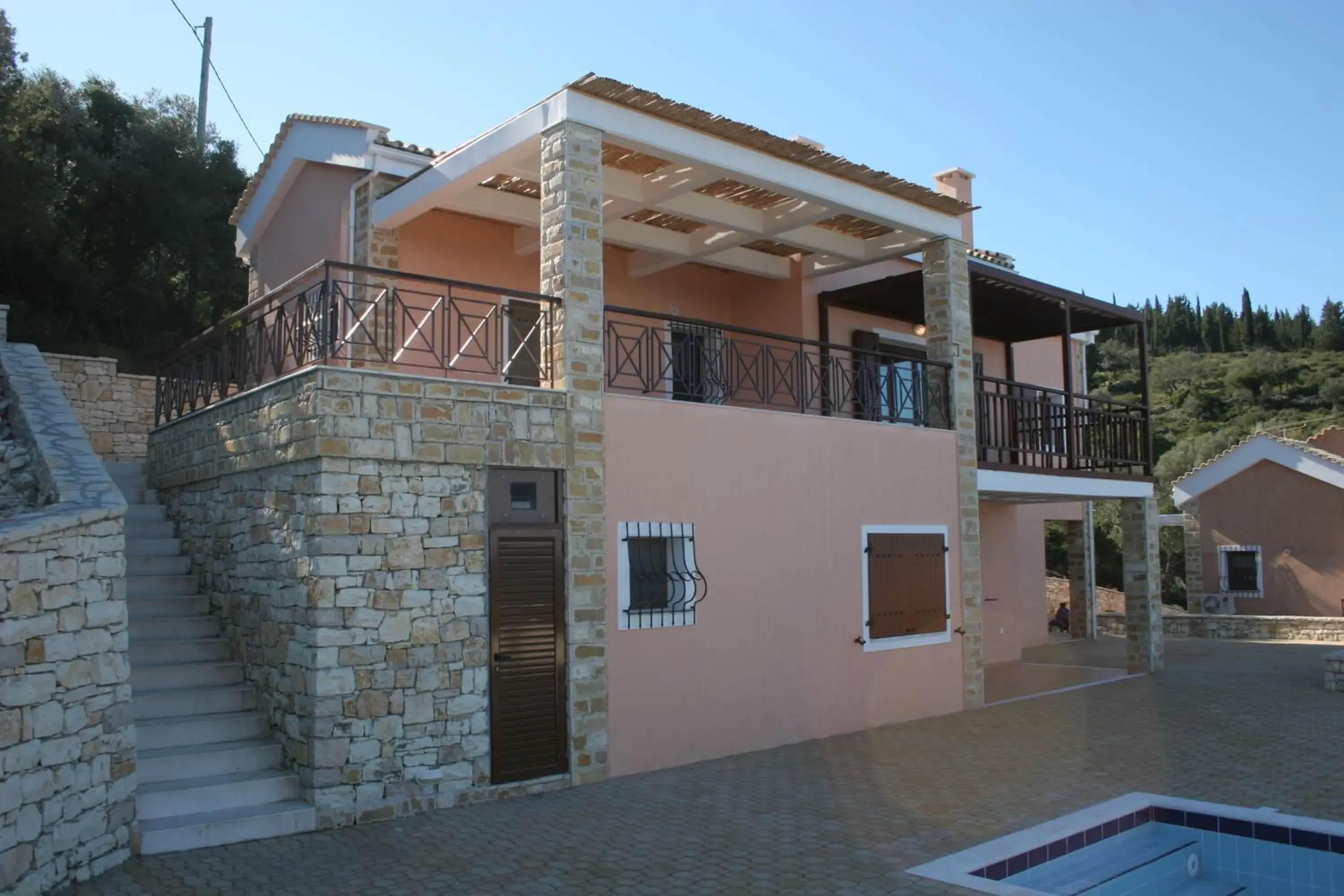 Facade/entrance in Anassa Mare Villas & Residences Facade/entrance in Anassa Mare Villas & Residences