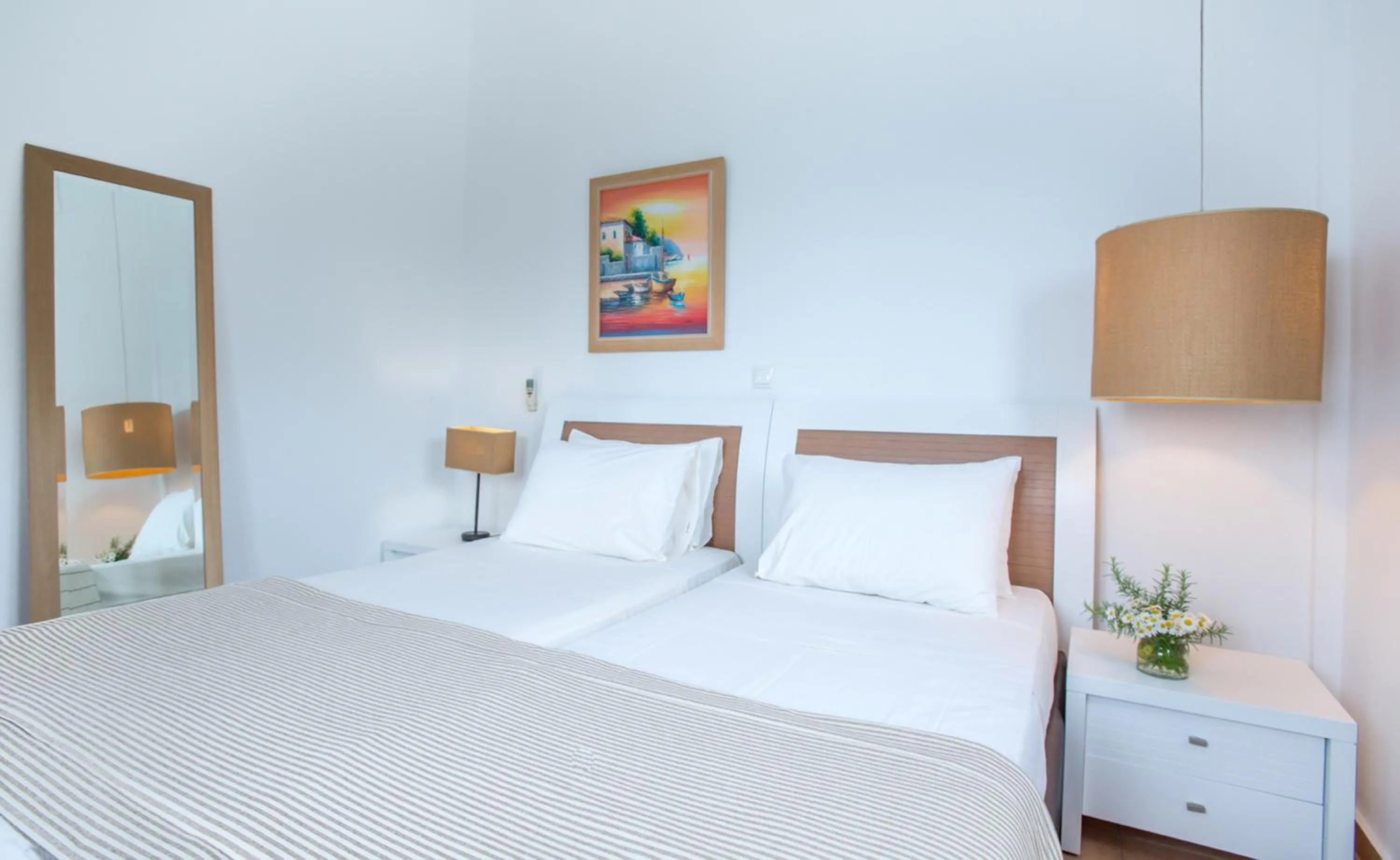 Bedroom, Bed in Anassa Mare Villas & Residences