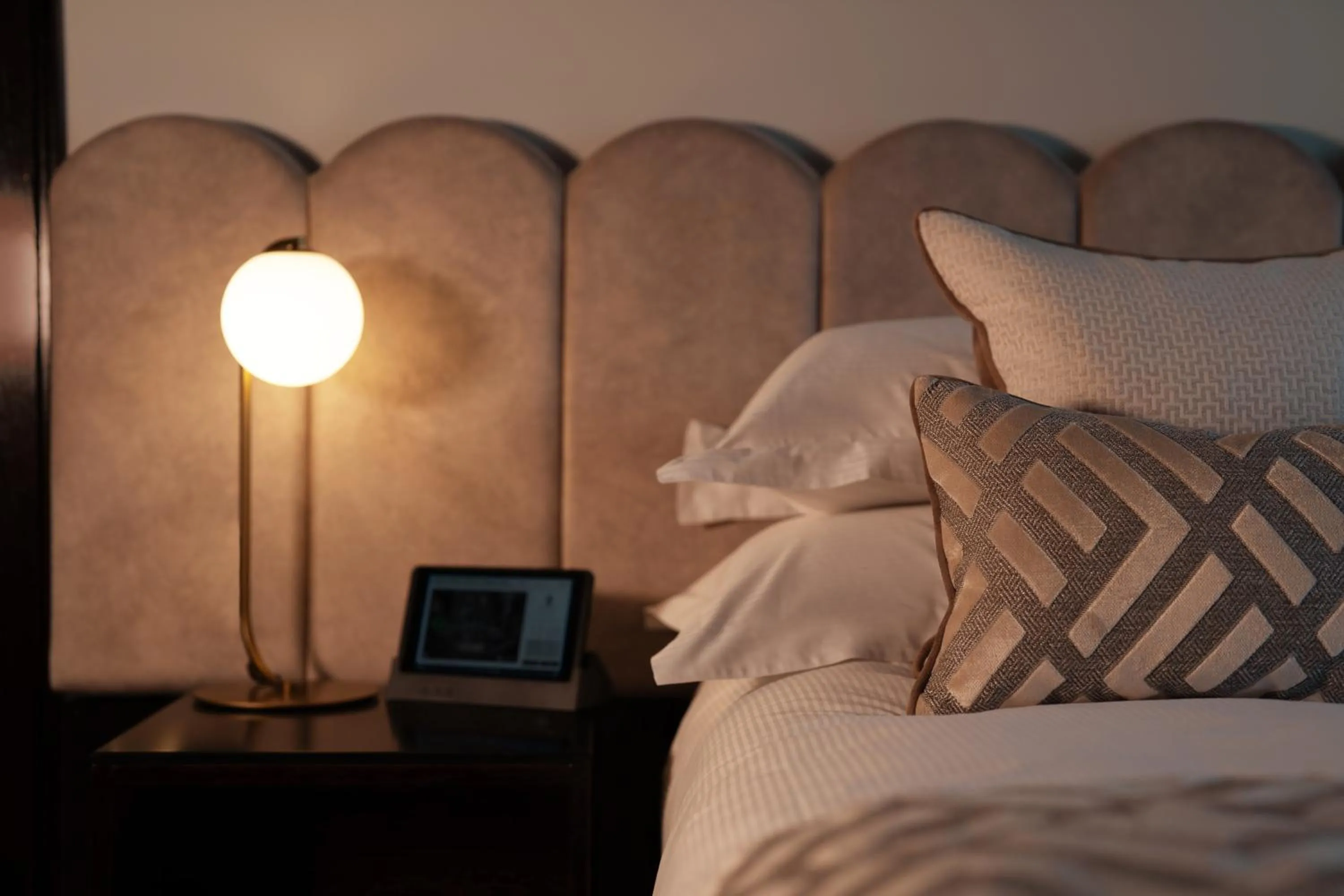 Bed in Crossbasket Castle, Hotel & Restaurant