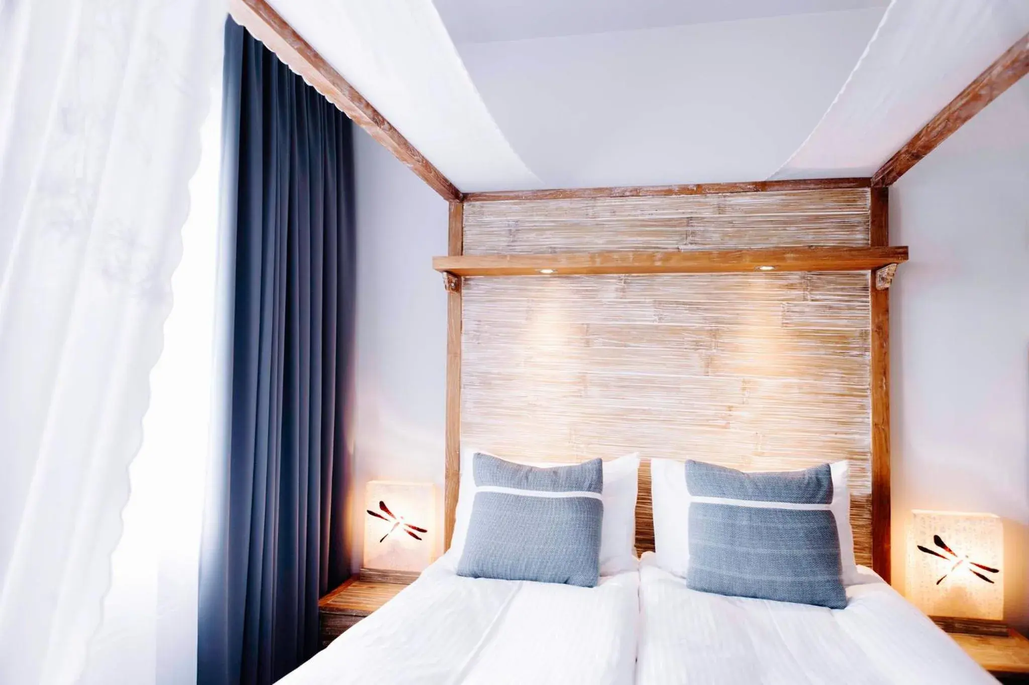 Superior Triple Room in Hotel Eyja Superior Triple Room in Hotel Eyja