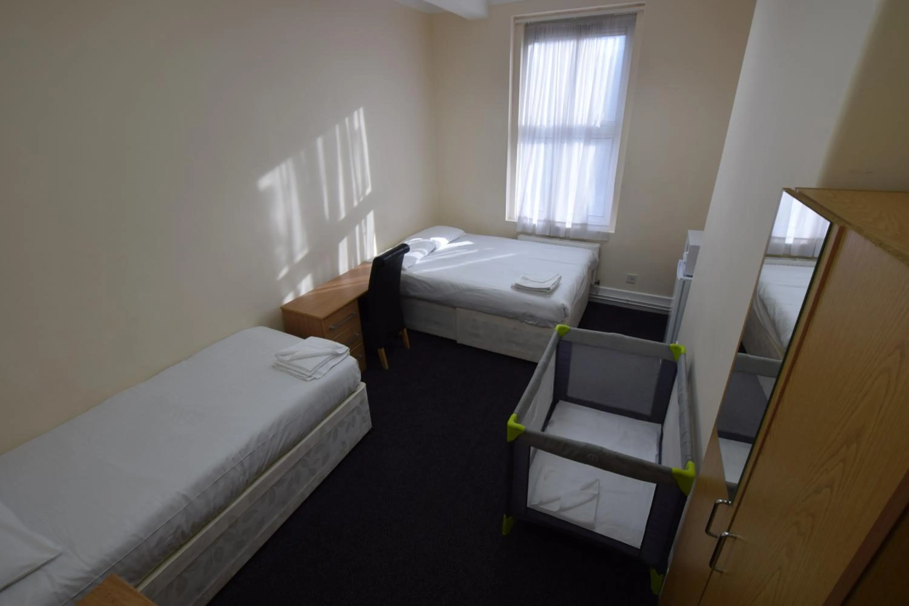 Day, Bed in York Hotel