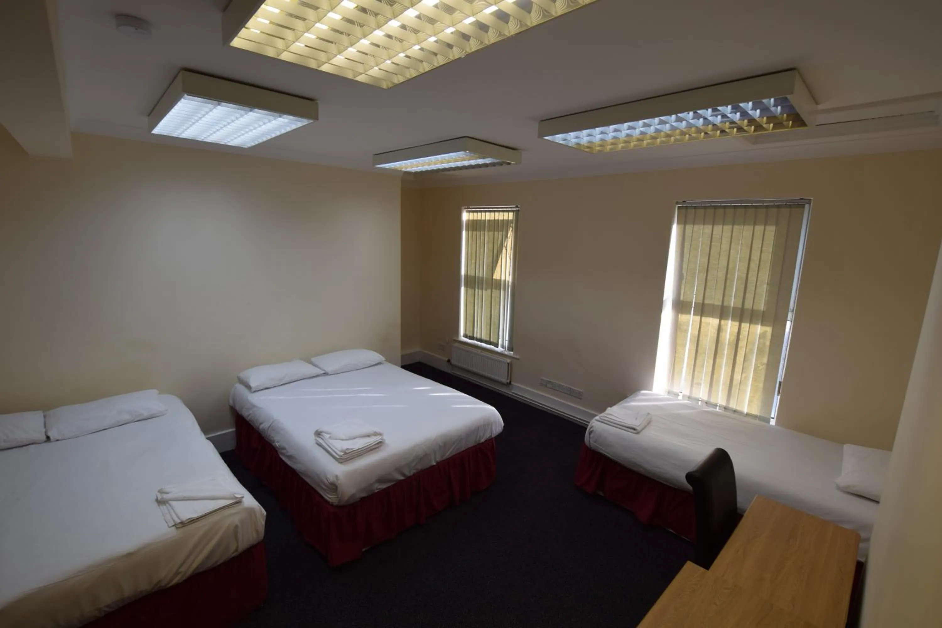 Photo of the whole room, Bed in York Hotel