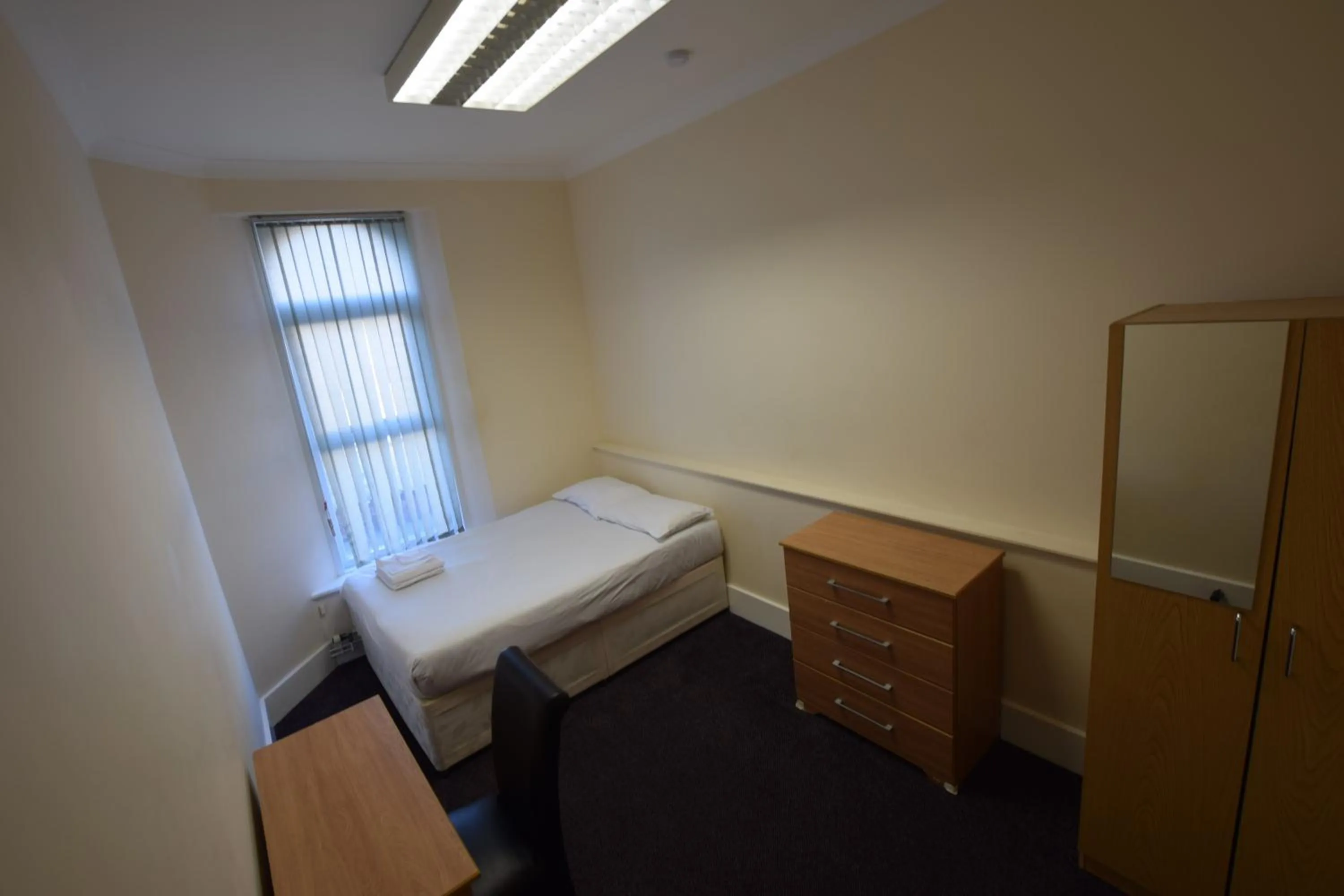 Day, Bed in York Hotel