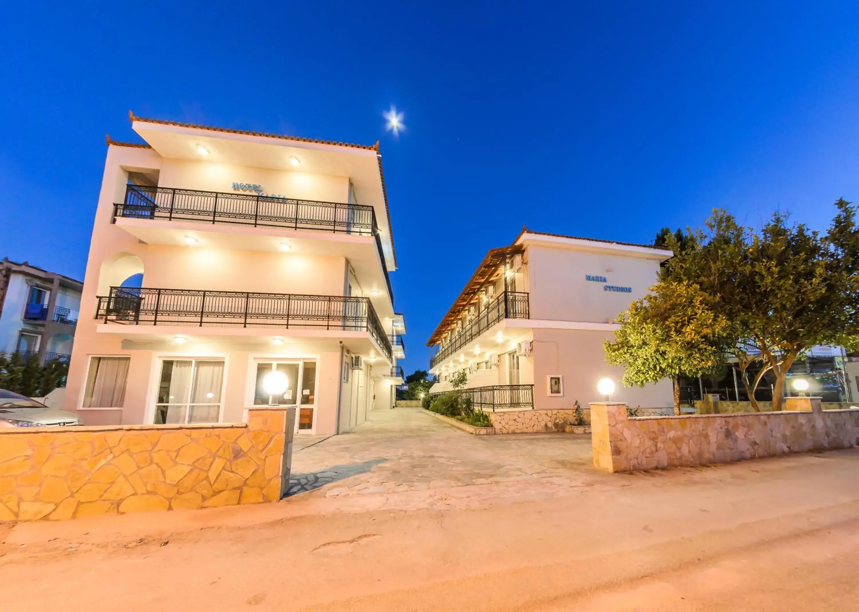 Property building in Karras Livin Property building in Karras Livin