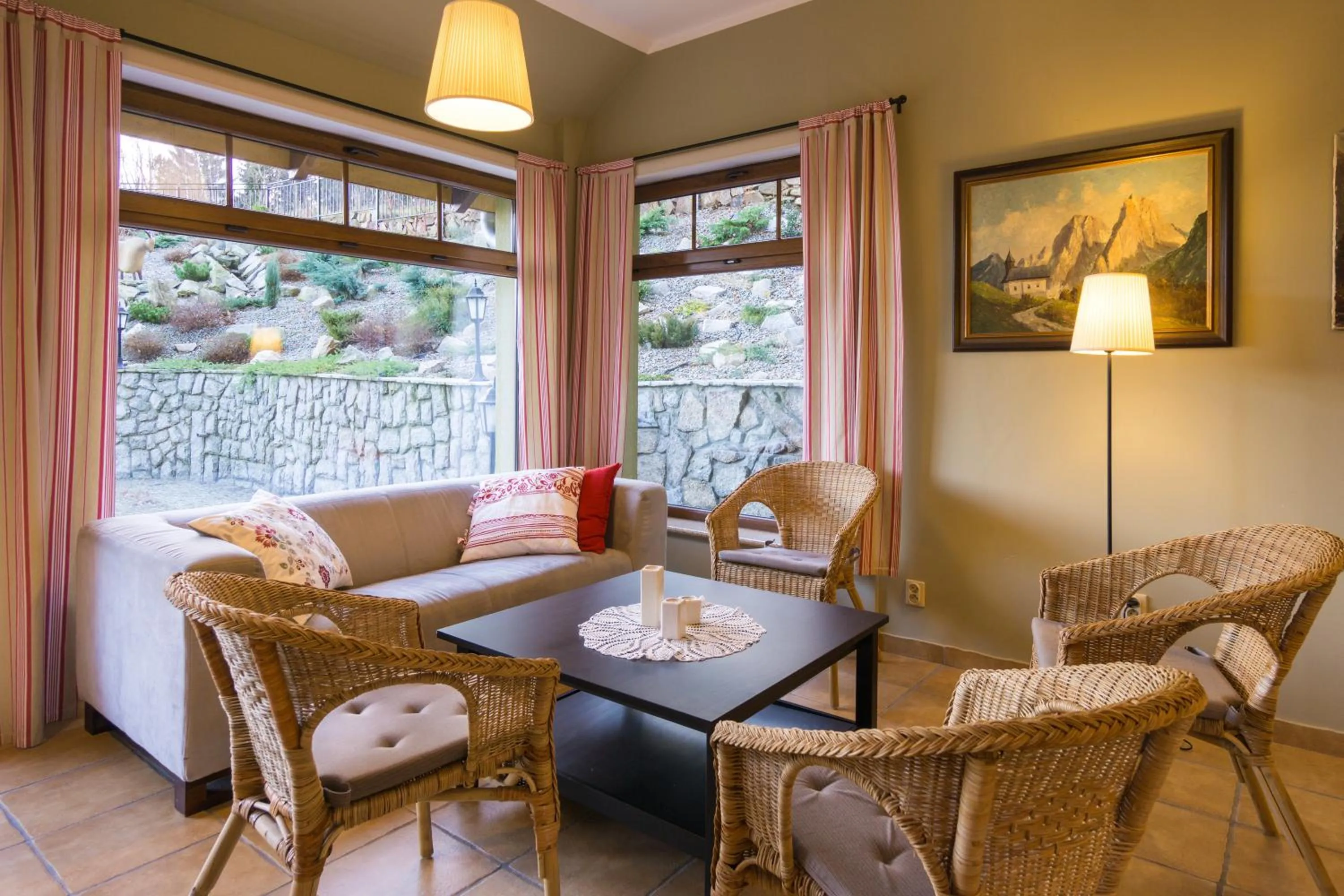 Communal lounge/ TV room in Dom Pod Koziołkami