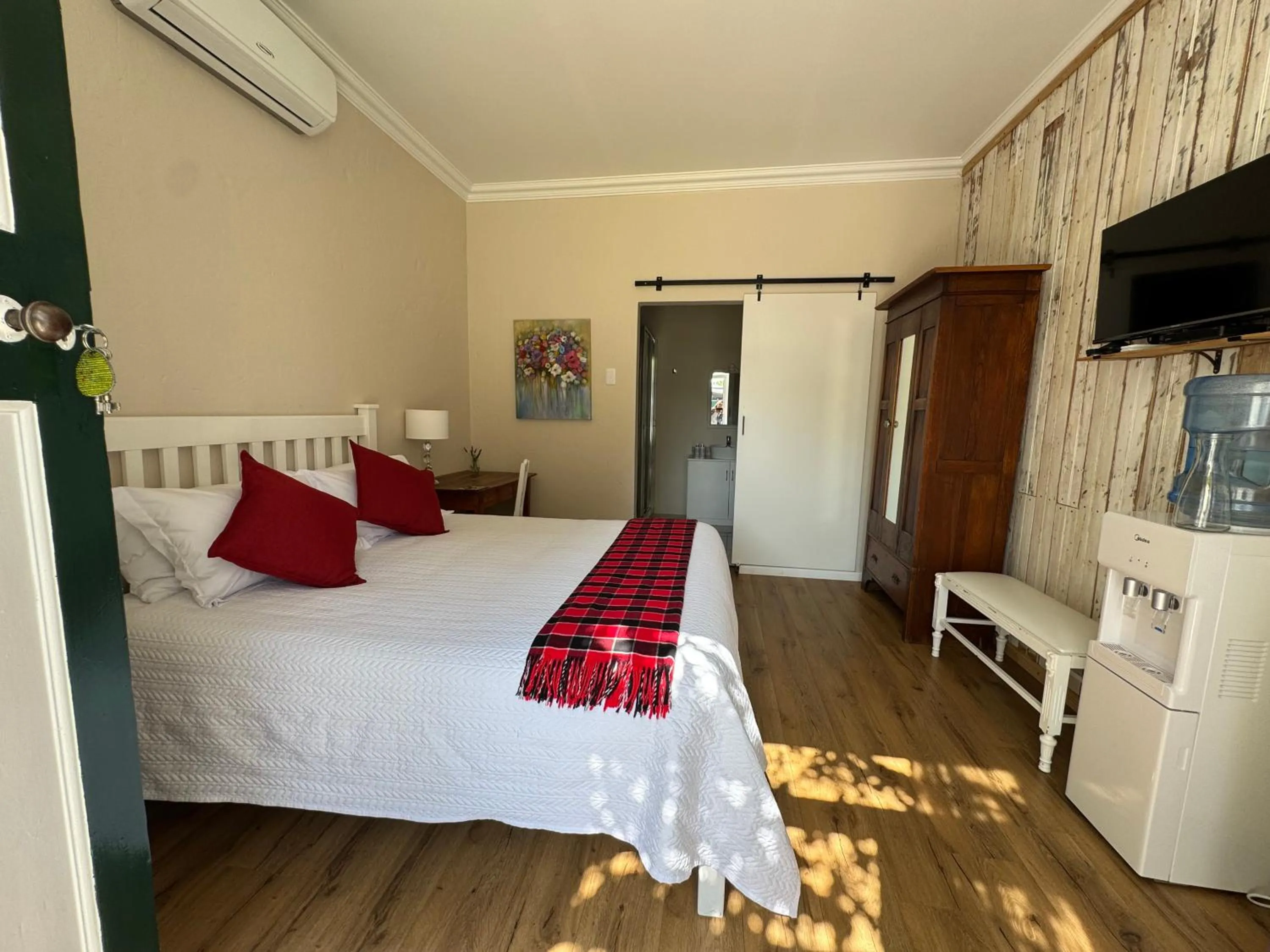 Photo of the whole room, Bed in Rietjiesbos Self Catering