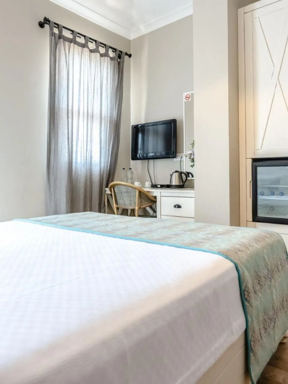 TV and multimedia, Bed in Side Kleopatra Hotel