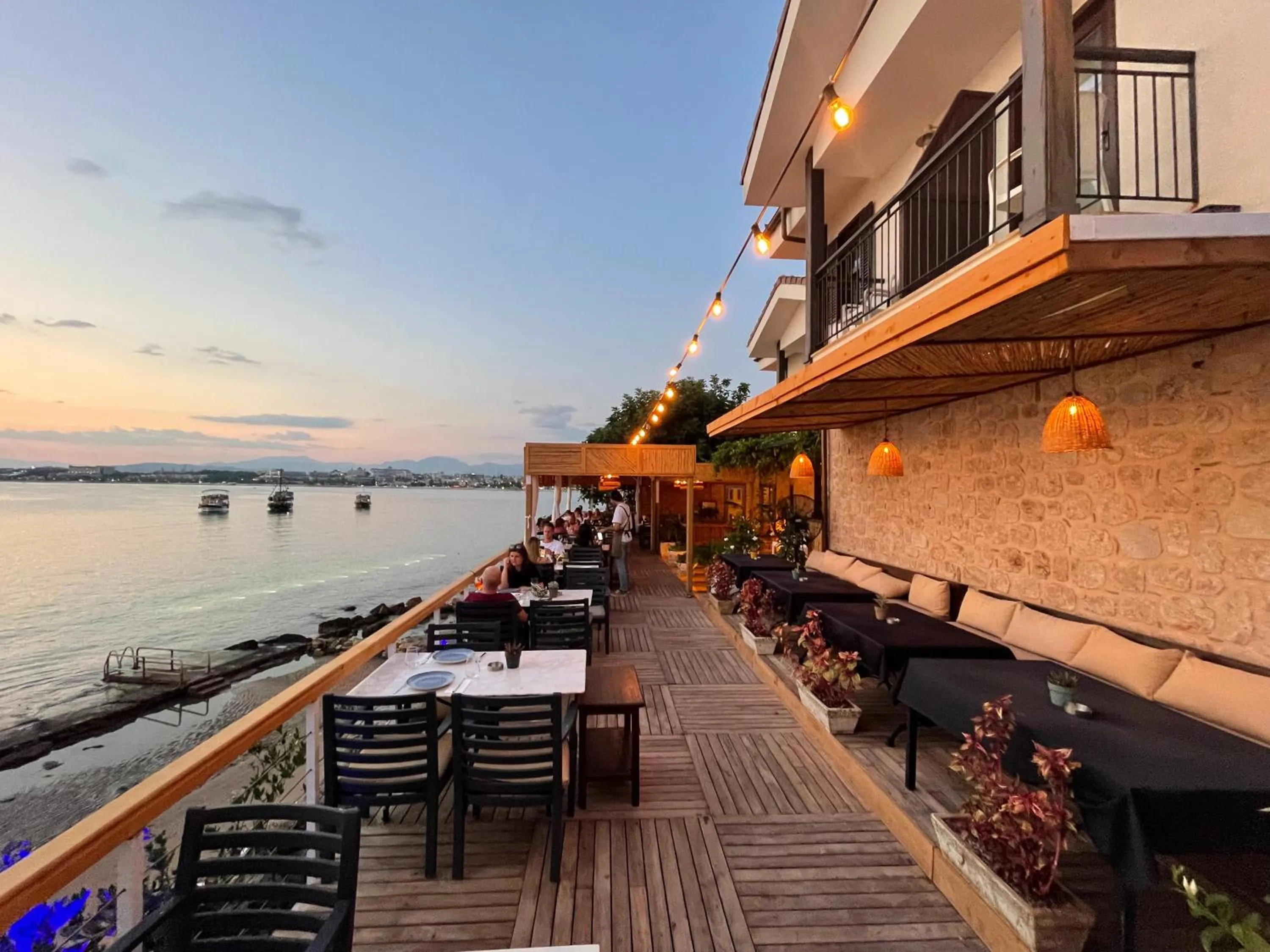 Property building in Side Kleopatra Hotel