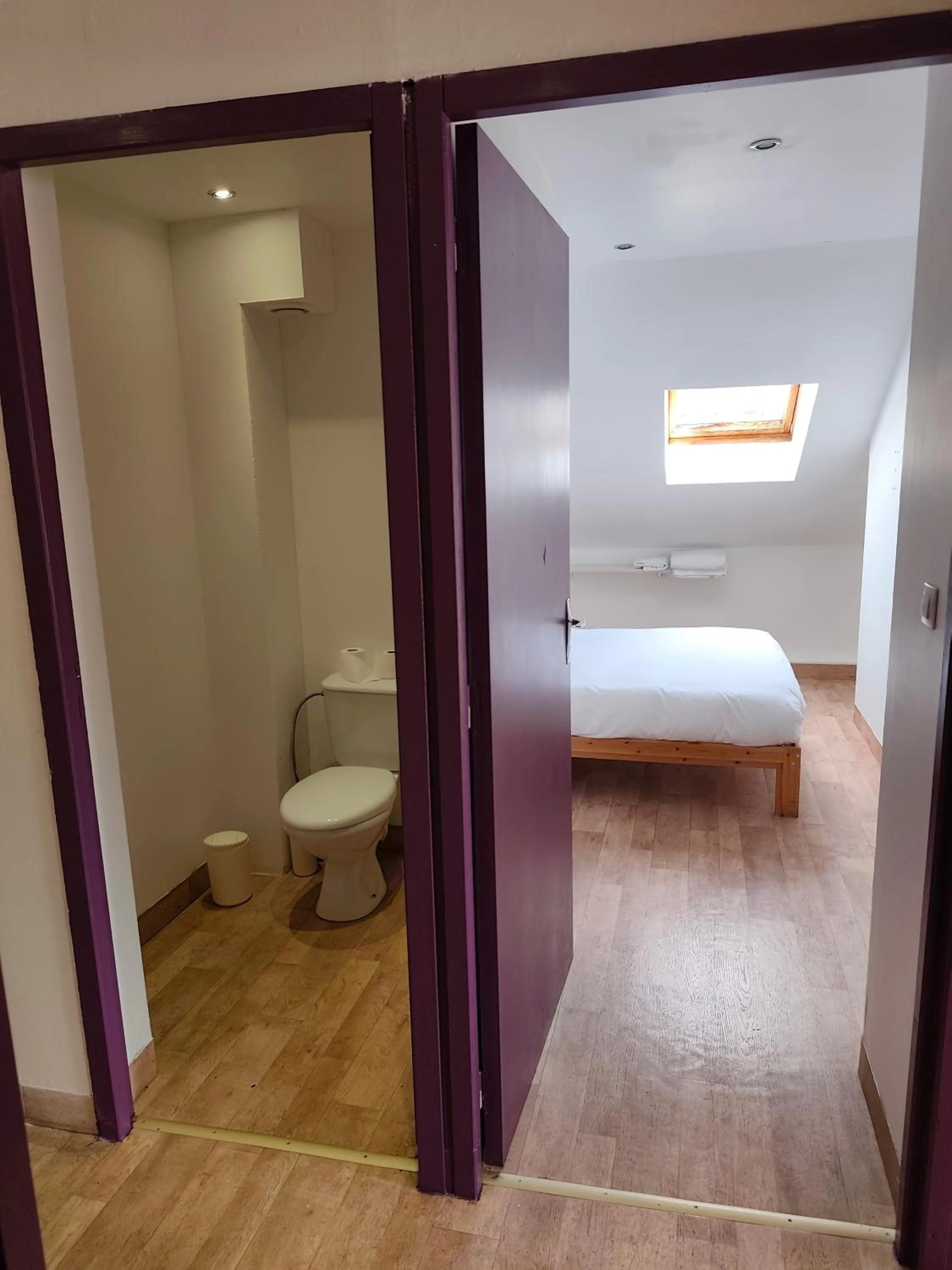 Bed in Ice Rock Hotel