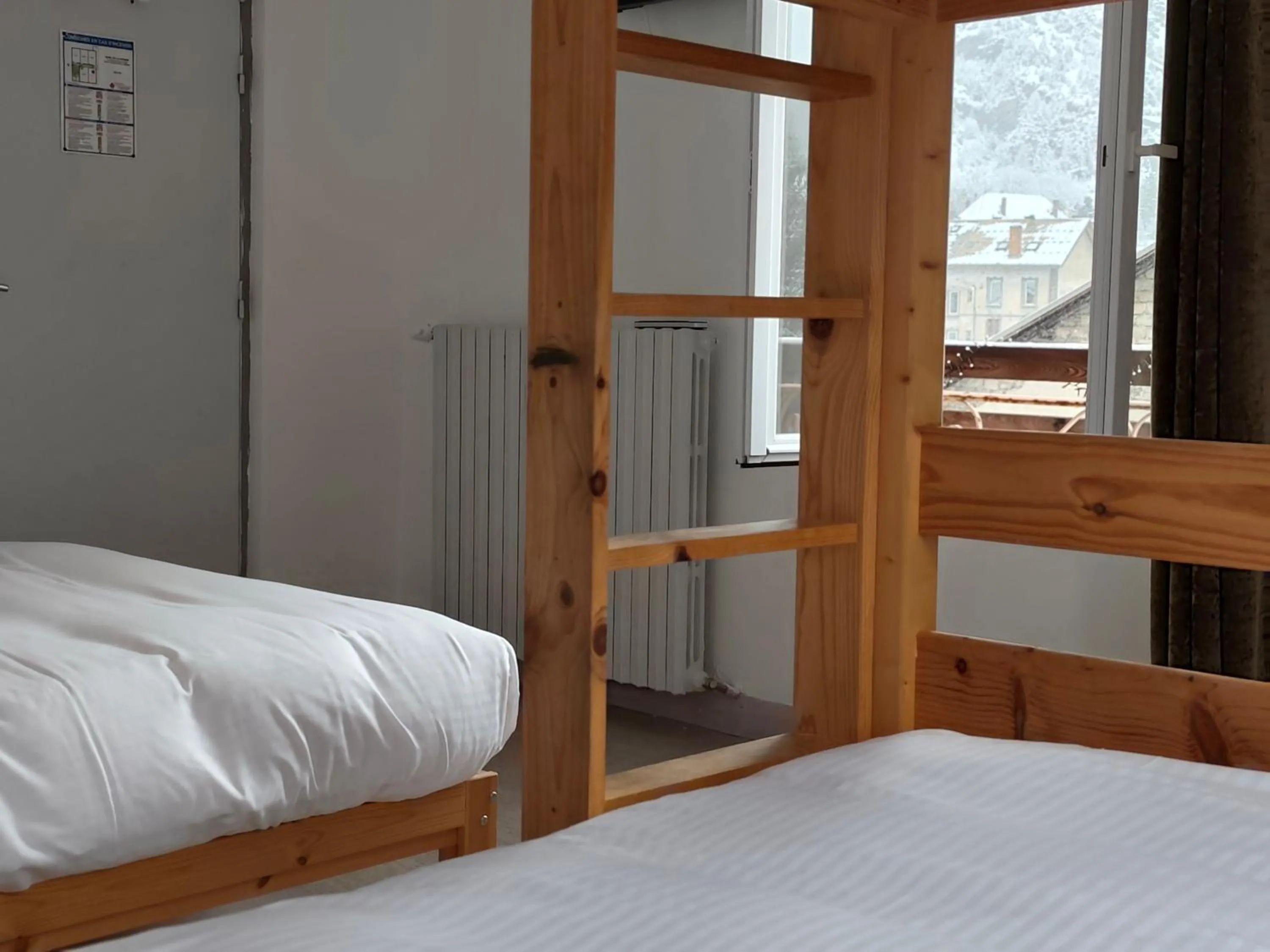 Bed in Ice Rock Hotel