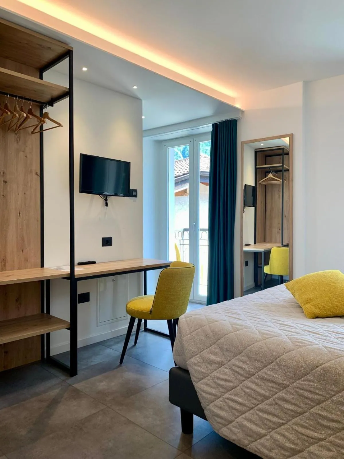 Hotel Alla Perla
