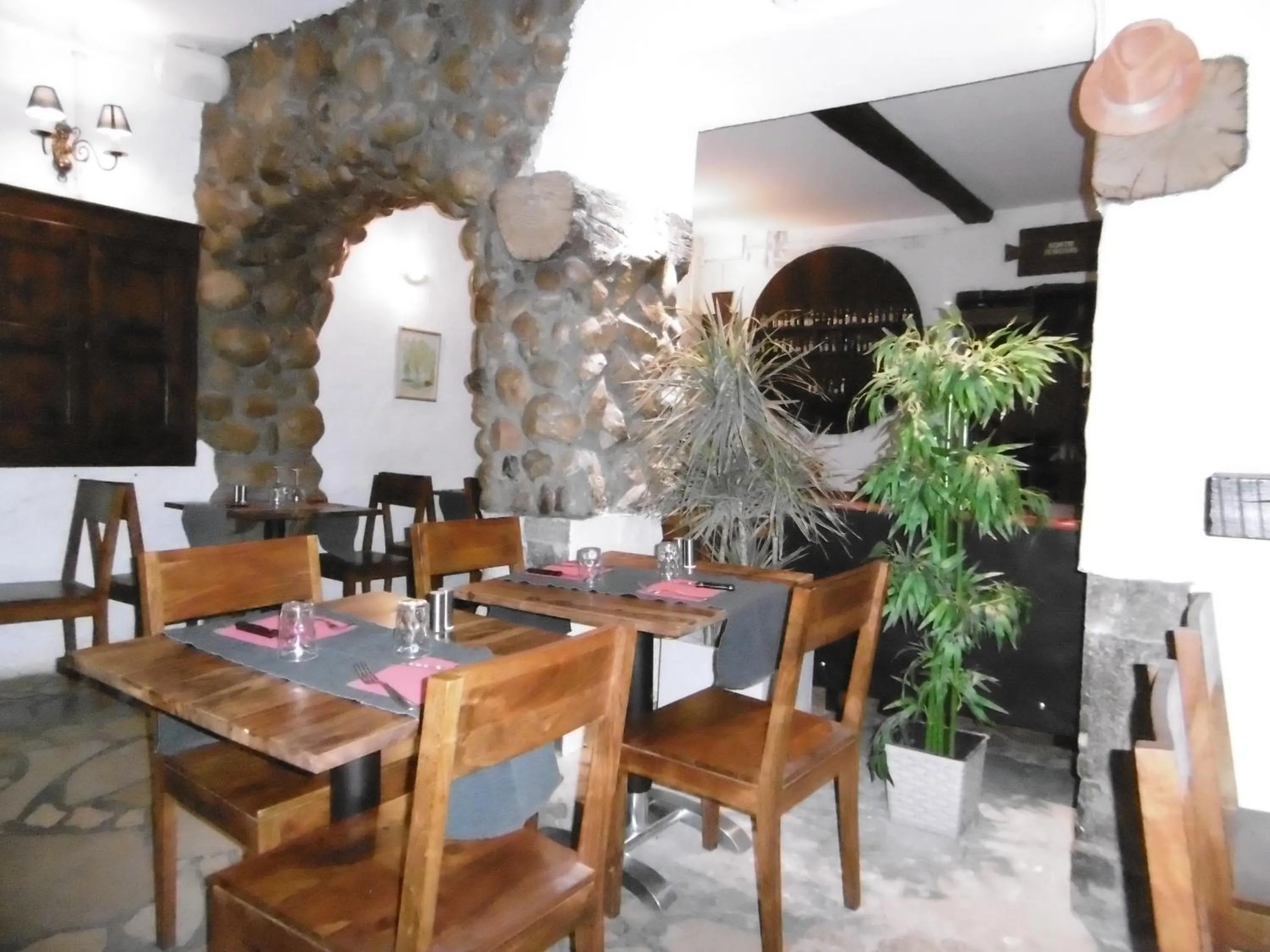 Restaurant/places to eat in Le Relais Des Vieilles Postes