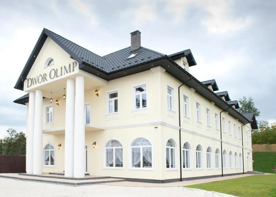 Property building in Dwór Olimp